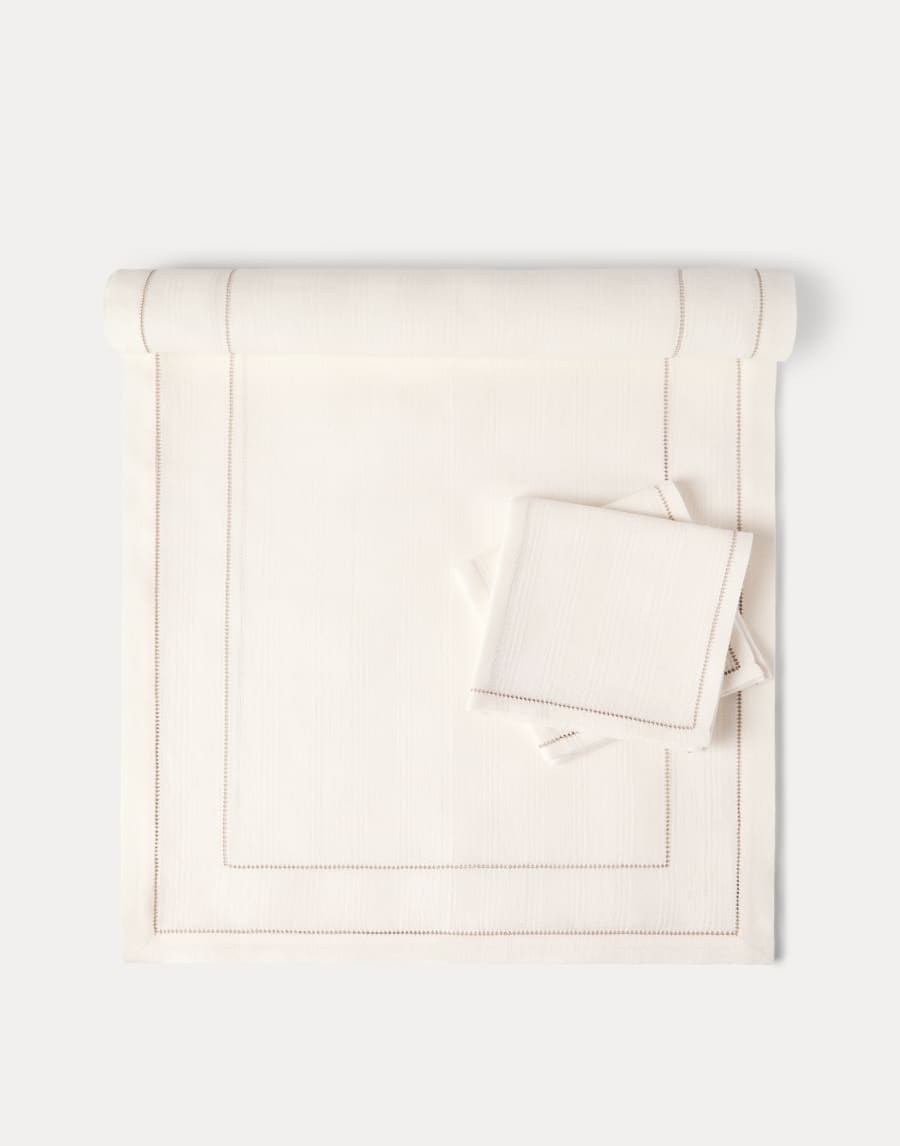 Striped linen runner and 2 napkins set Buff Lifestyle - Brunello Cucinelli