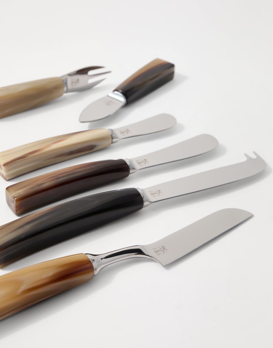 Cheese cutlery set Natural Horn Lifestyle - Brunello Cucinelli