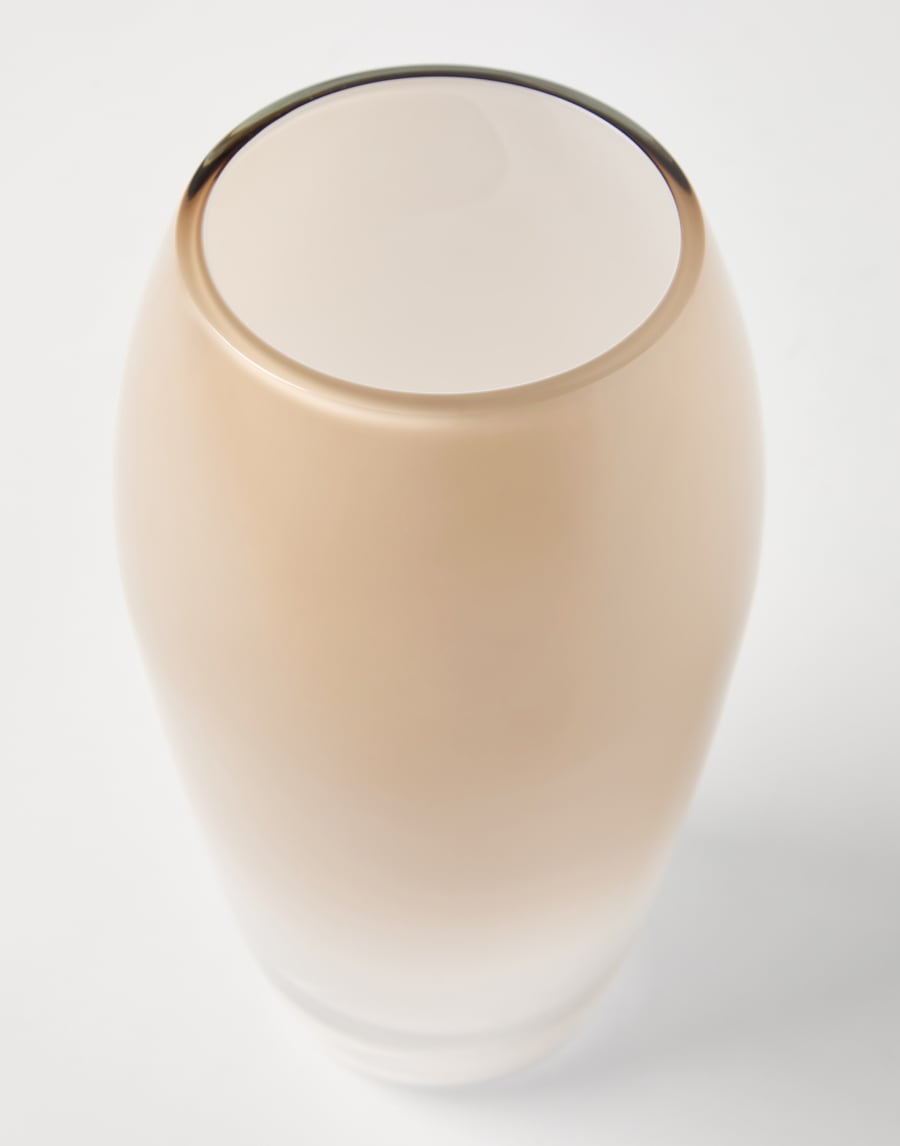 Nuanced Murano glass vase Natural Lifestyle - Brunello Cucinelli