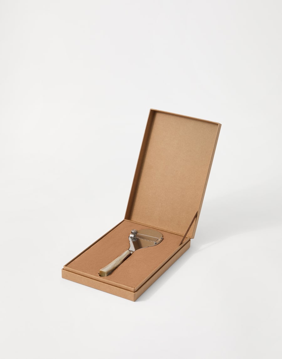 松露刨刀 天然角色 生活风格 - Brunello Cucinelli