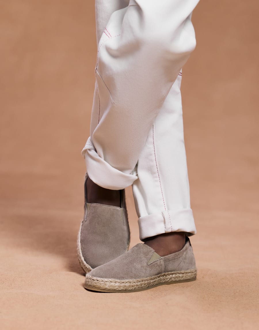 Slip-on en daim avec application en corde Marron Clair Garçon - Brunello Cucinelli