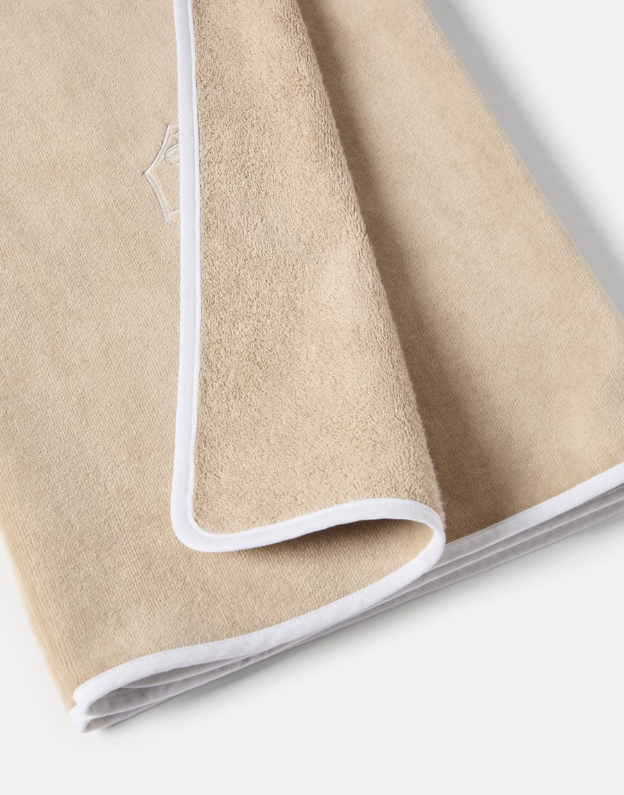 Terrycloth towel Beige Lifestyle - Brunello Cucinelli