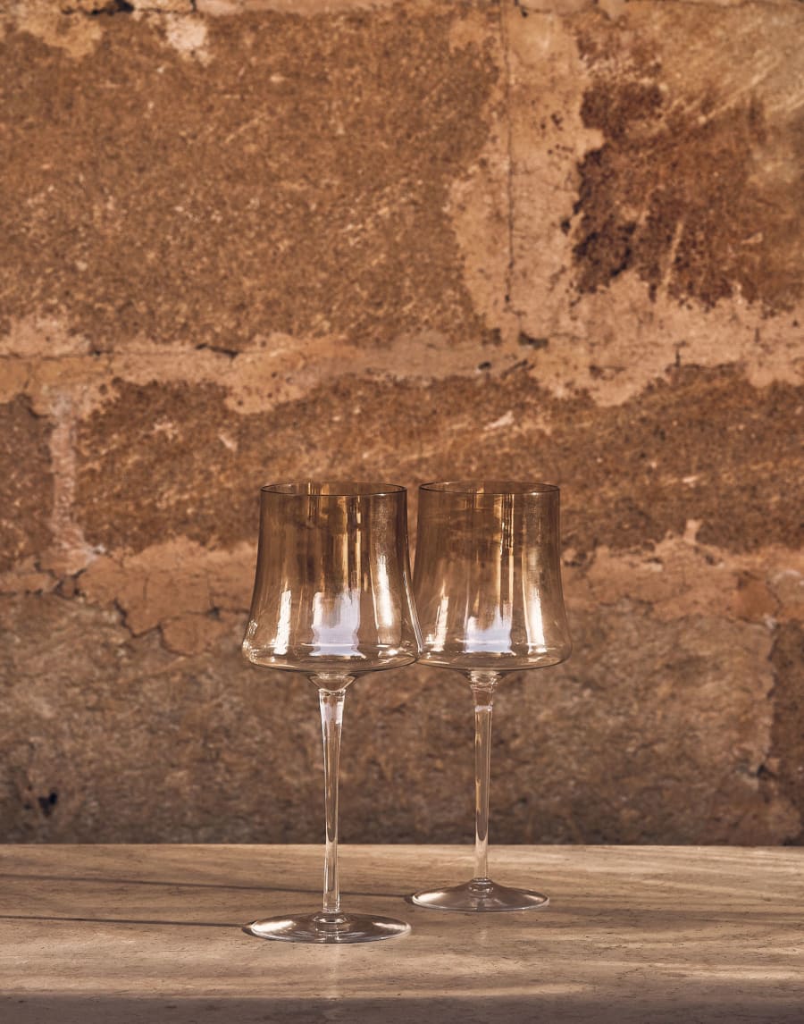 Murano glass wine glasses Natural Lifestyle - Brunello Cucinelli