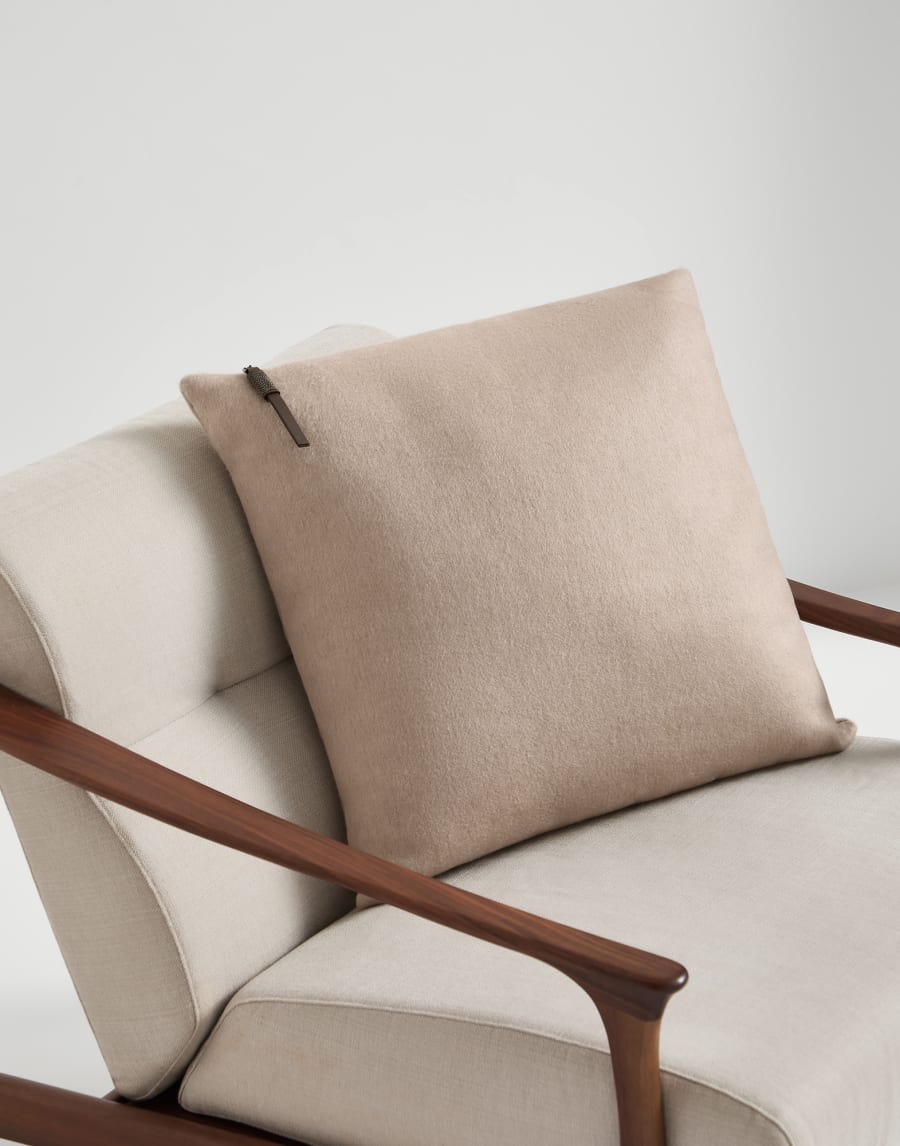 Cashmere beaver cloth large cushion Buff Lifestyle - Brunello Cucinelli