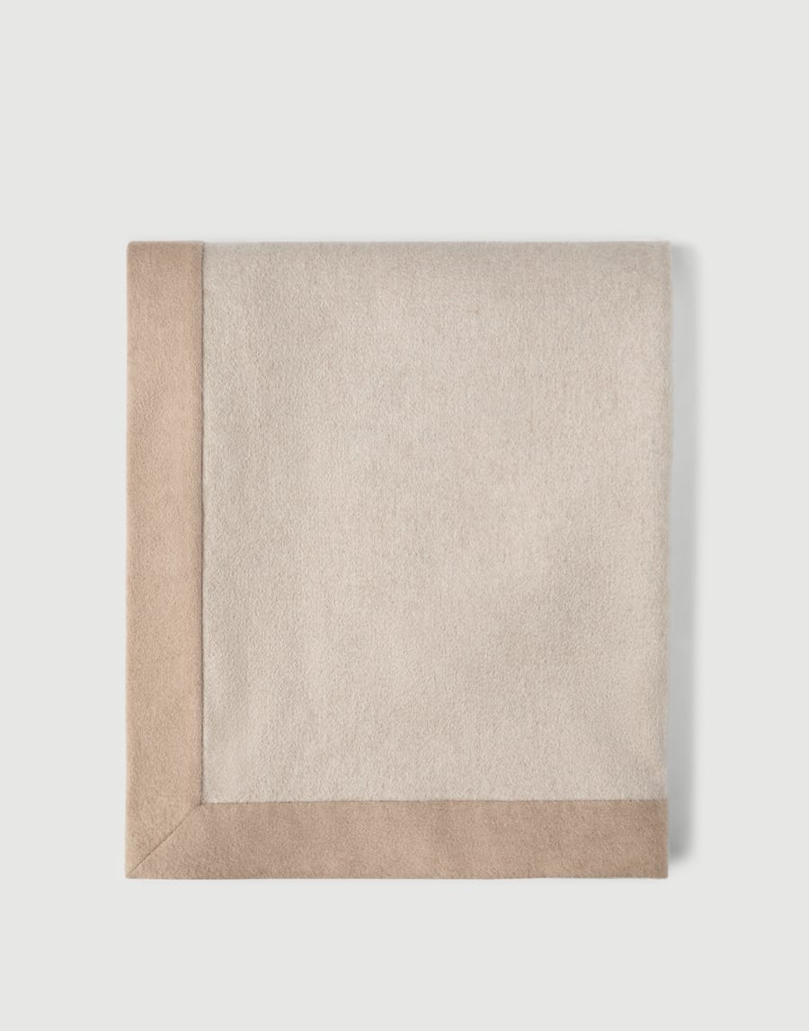 Cashmere throw with contrasting border Beige Lifestyle - Brunello Cucinelli