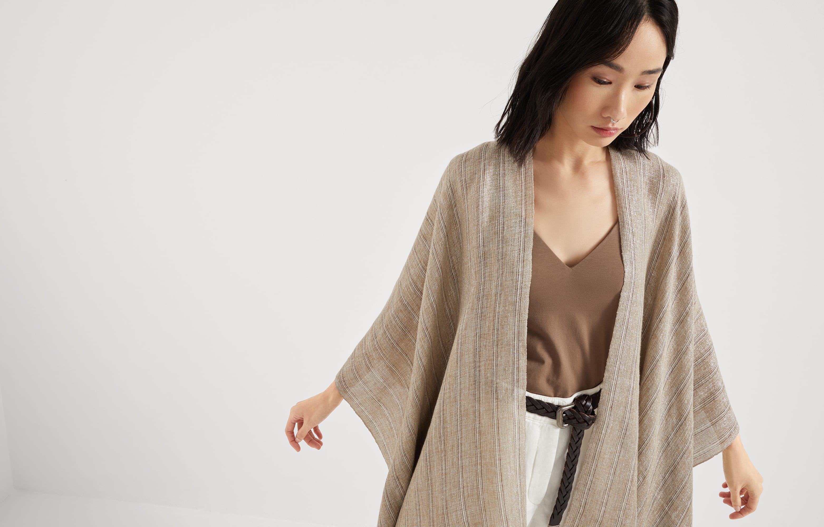 ポンチョ・ケープ BRUNELLO CUCINELLI PONCHO SPARKLING IN LINO Double knit poncho for Woman in Panama | Brunello Cucinelli
