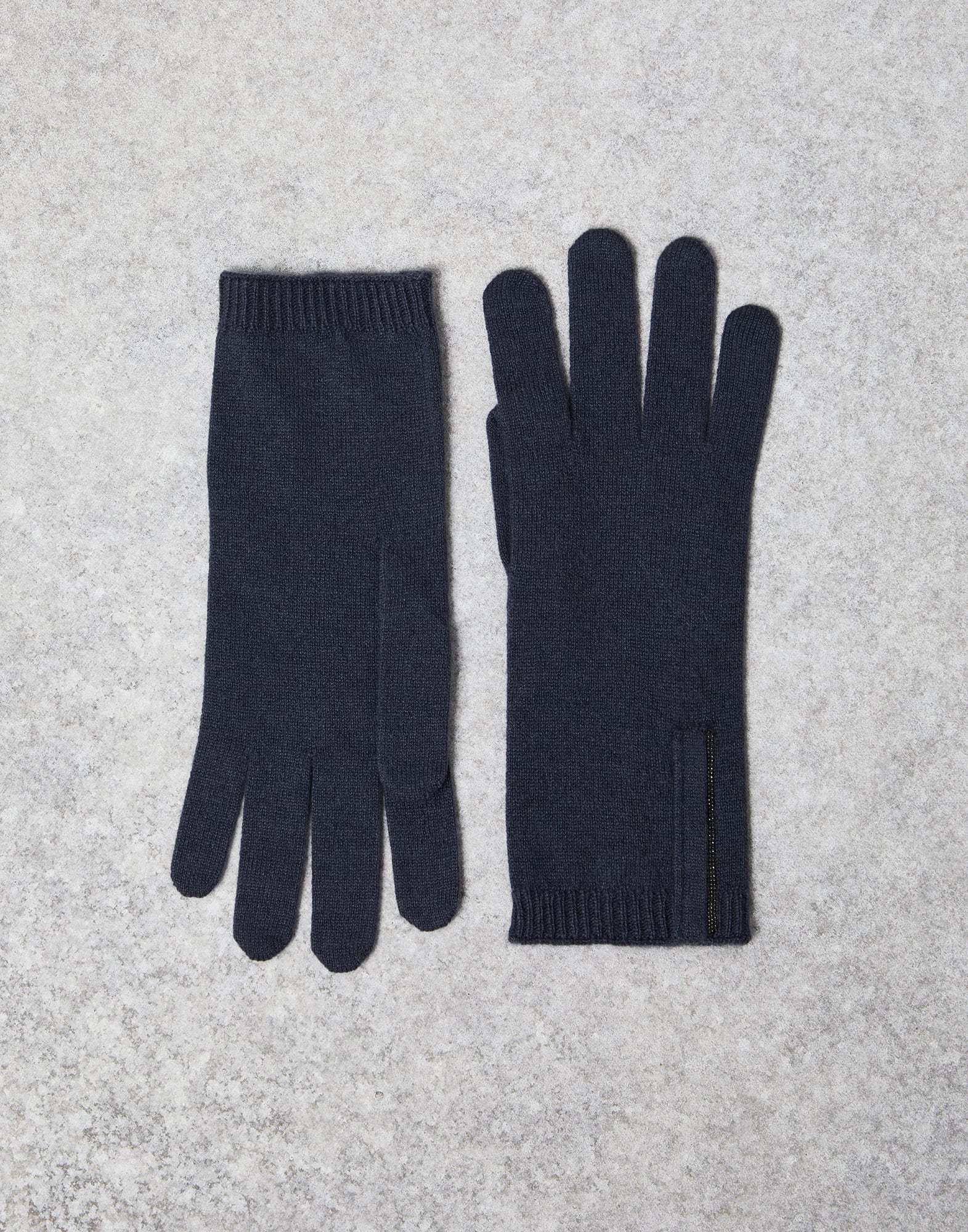 Gloves - accessibility.description.large