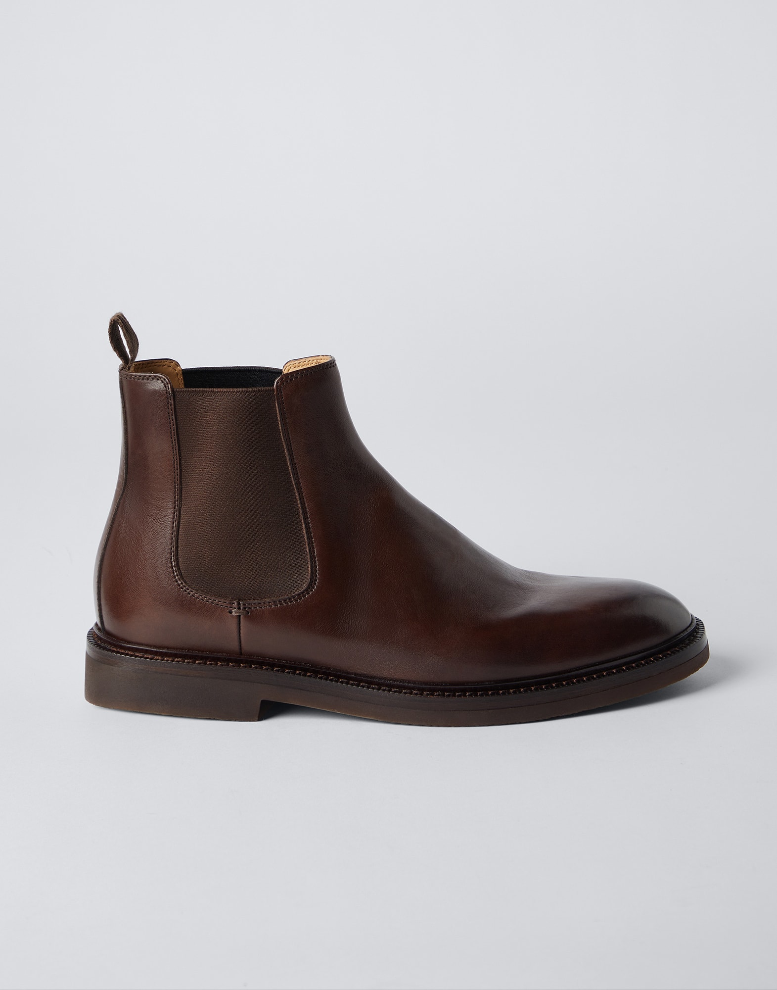 Calfskin Chelsea boots (232MZUANTE818) for Man | Brunello Cucinelli