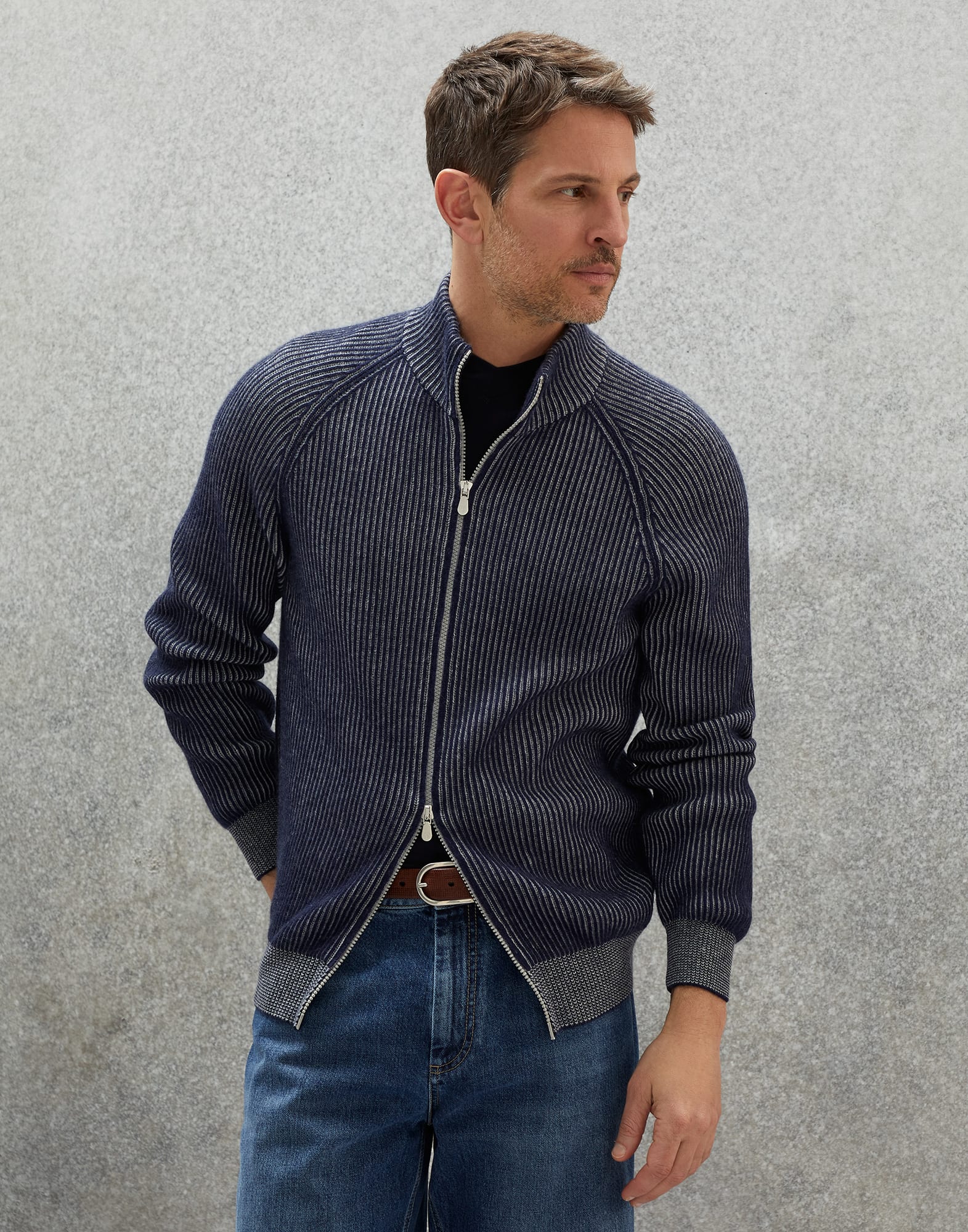 Turtleneck and cardigan online