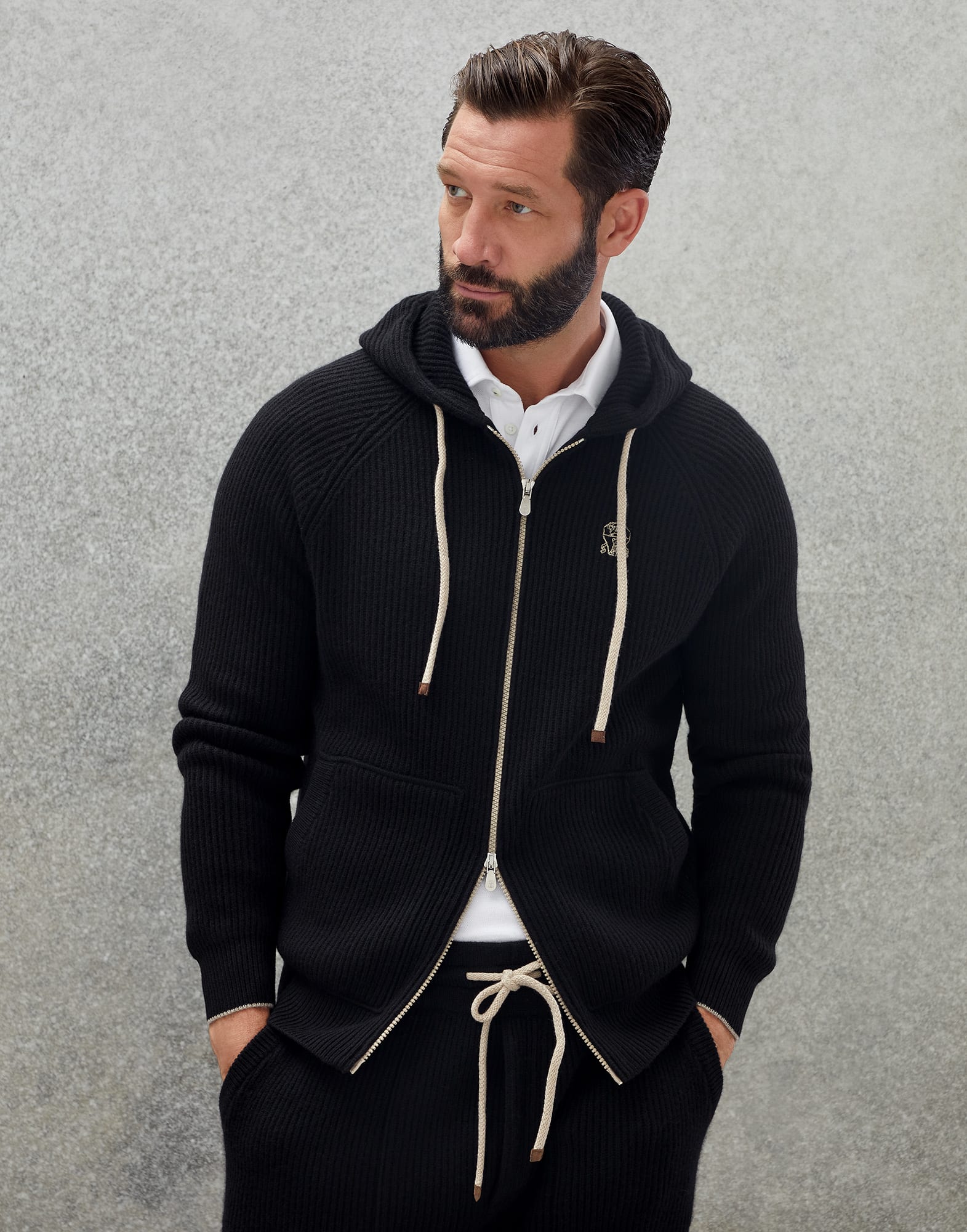 Knit sweatshirt