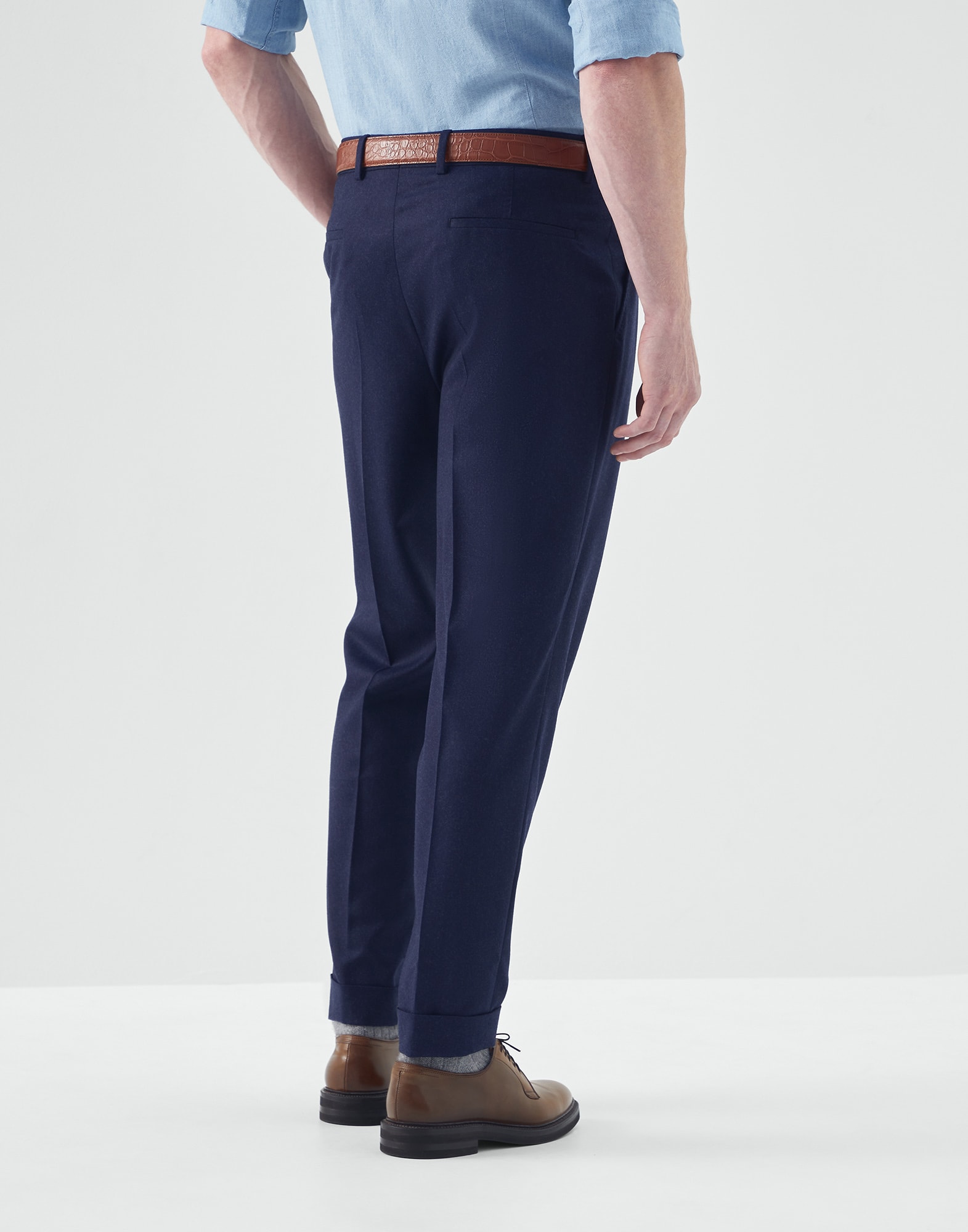 Leisure fit trousers with pleats (232ME226L00HC00303) for Man