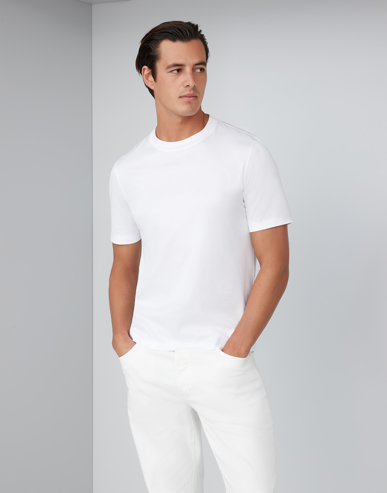 Jersey T-shirt White Man -
                        Brunello Cucinelli
                    