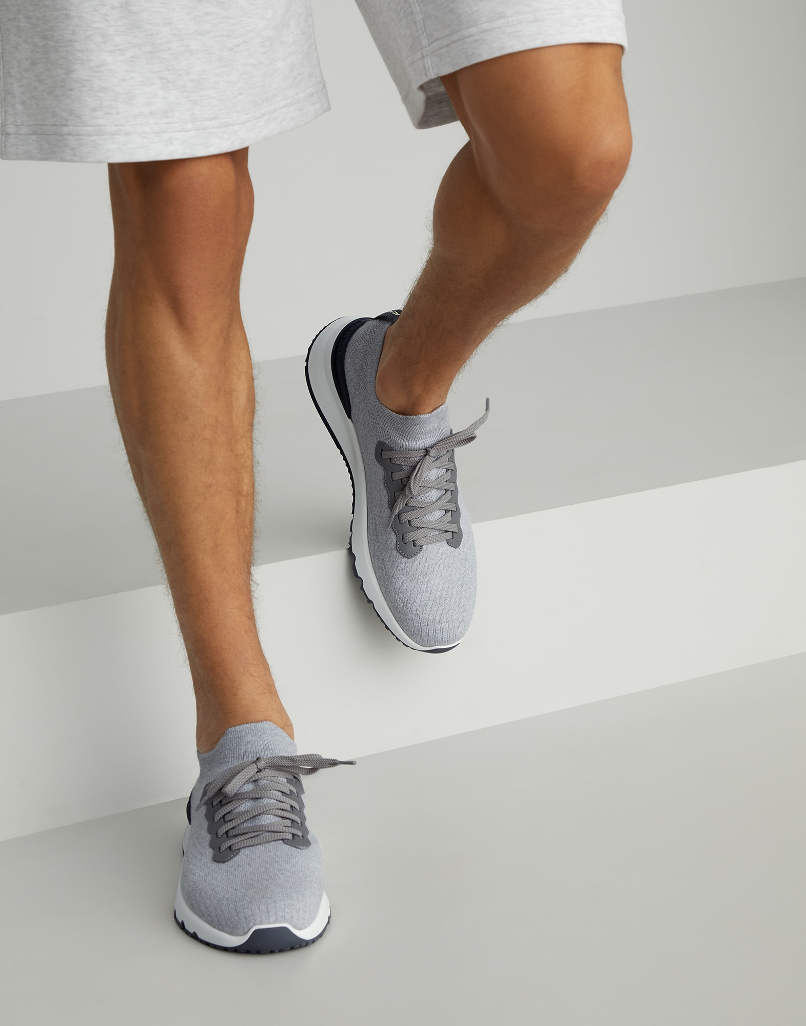 Sneakers aus Strick (241MZUPMBO252) für Herren | Brunello Cucinelli