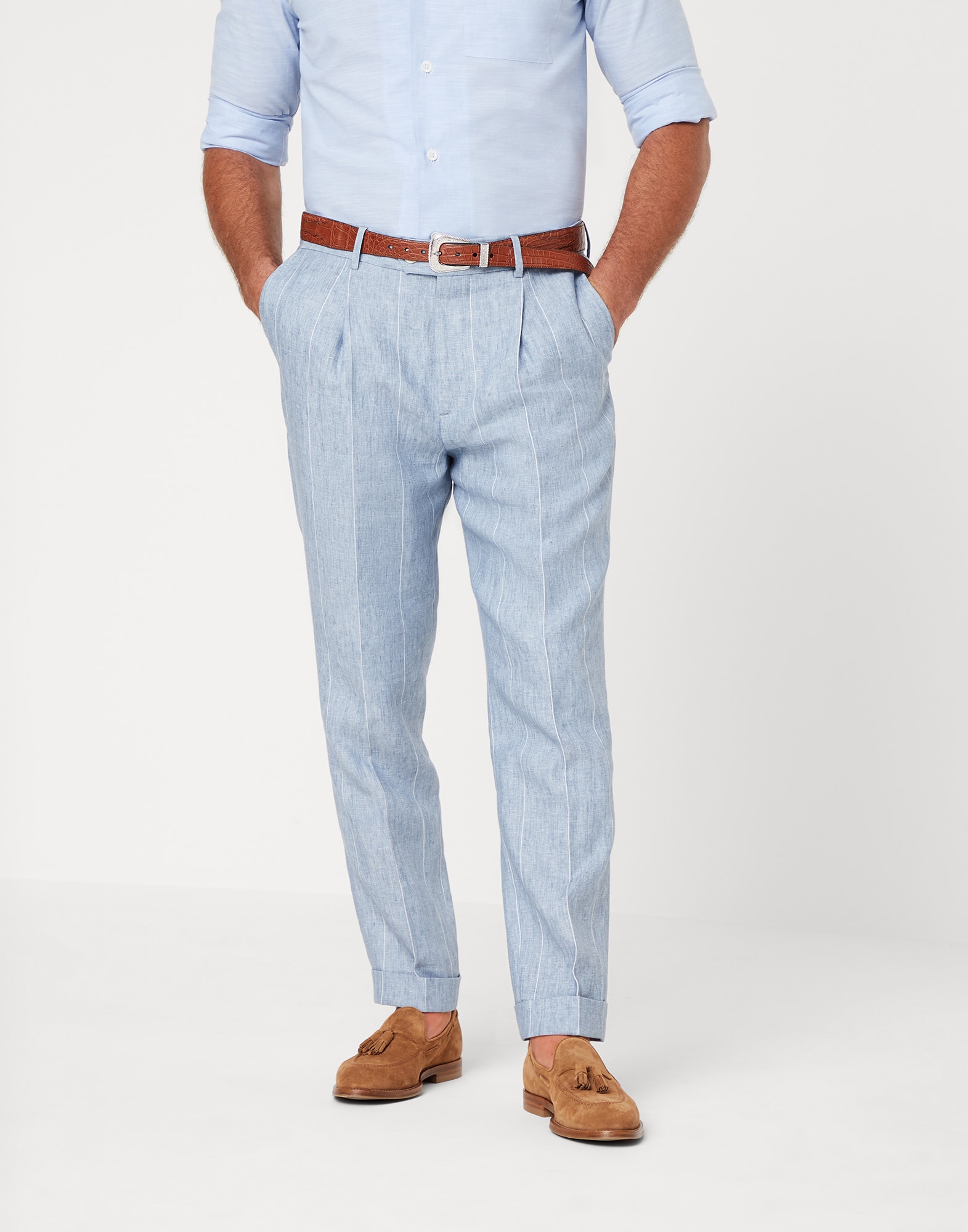Leisure fit trousers with pleats Sky Blue Man - Brunello Cucinelli