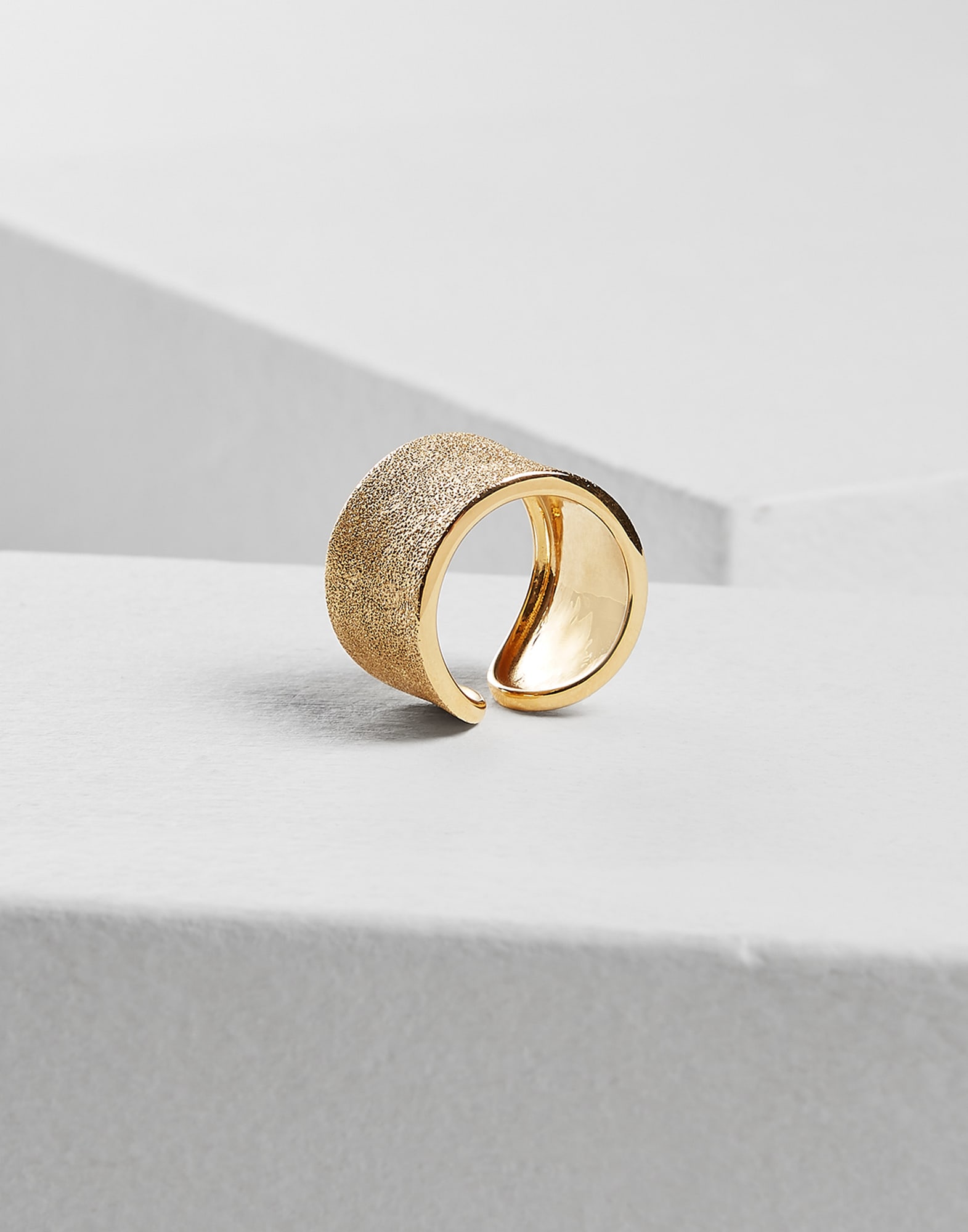 18K Gold ring Gold Woman - Brunello Cucinelli