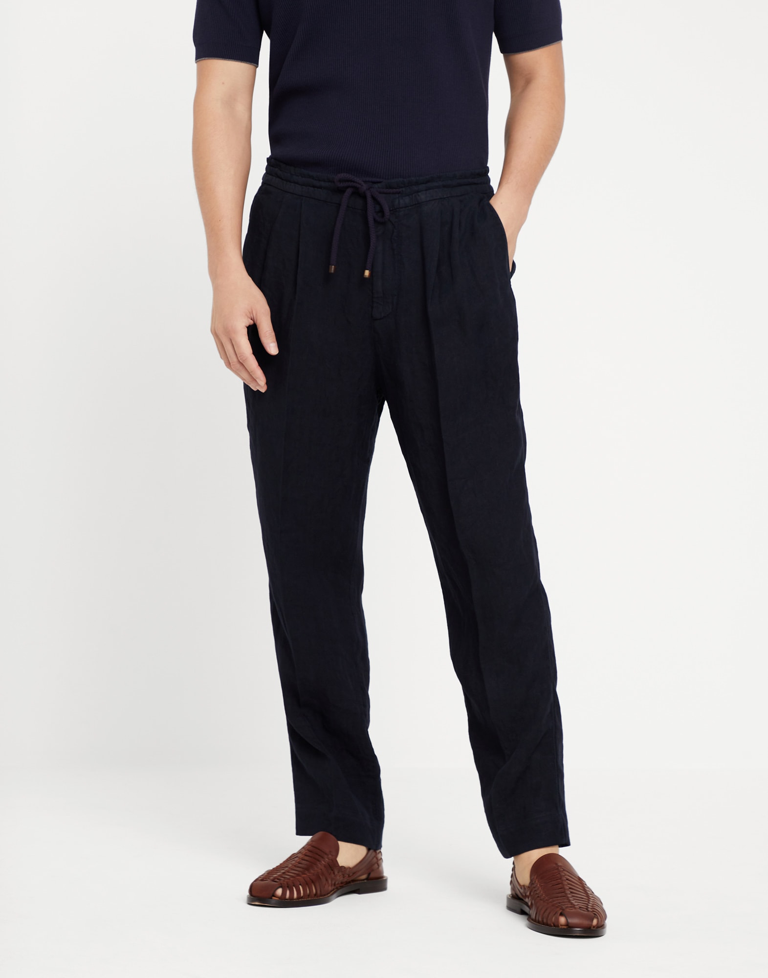Leisure fit trousers with drawstring Navy Blue Man -
                        Brunello Cucinelli
                    