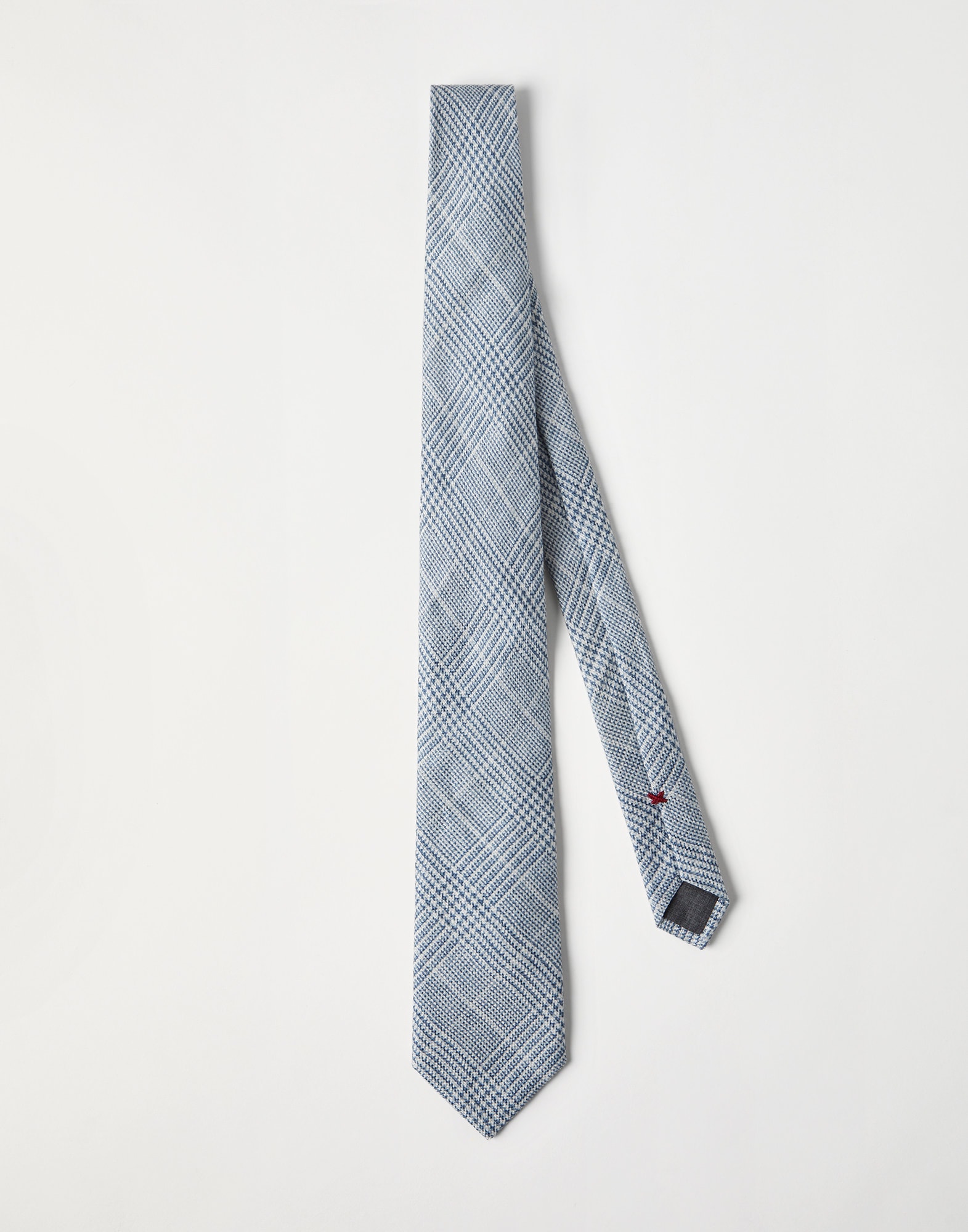 Linen and silk necktie