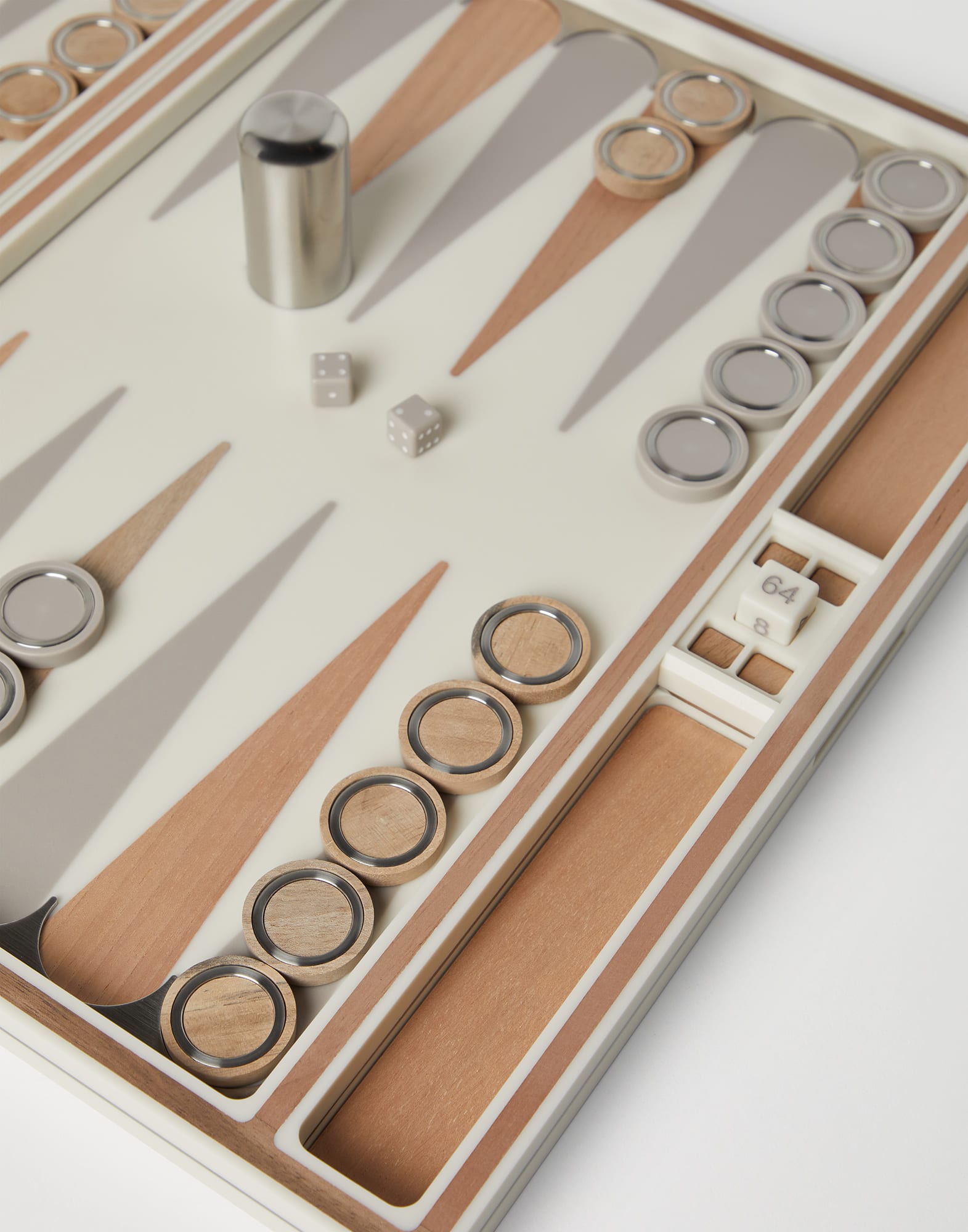 Set Backgammon Beige Lifestyle - Brunello Cucinelli