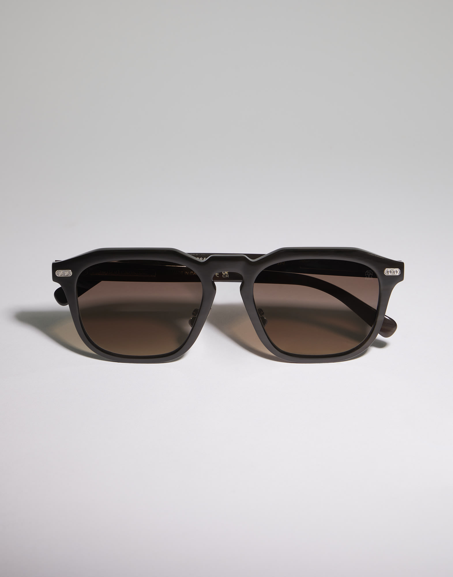 Iconic Meridian horn sunglasses Brown Horn Eyewear -
                        Brunello Cucinelli
                    