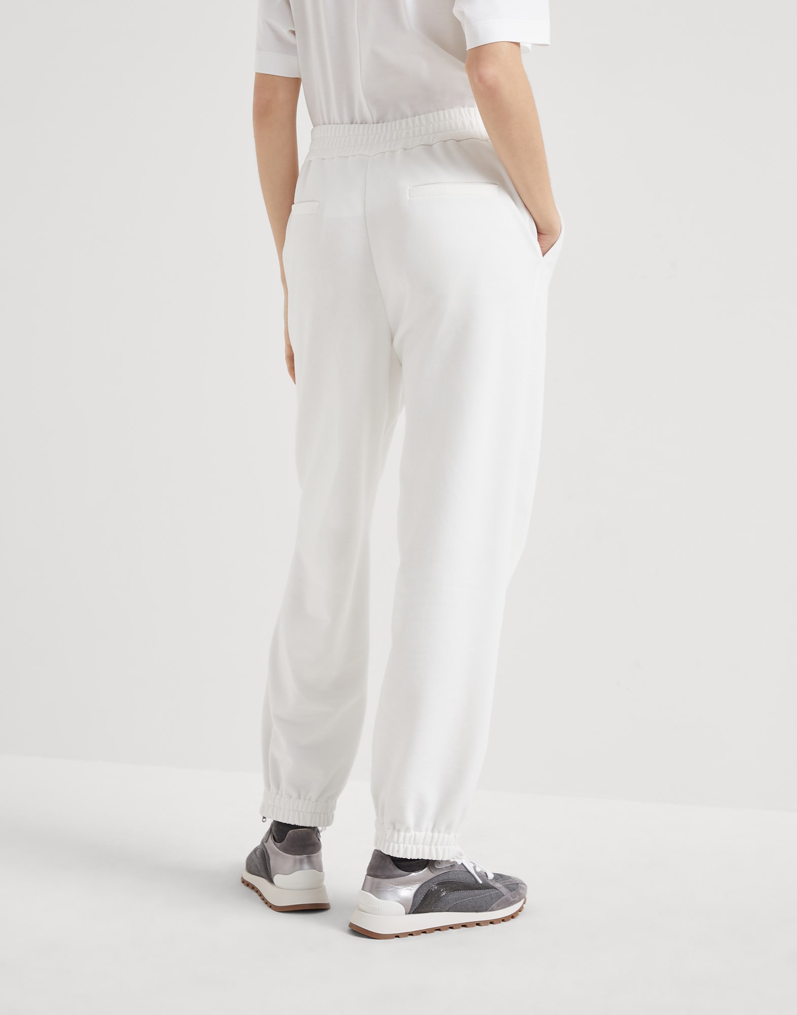 Track trousers (242MN05NHS899) for Woman | Brunello Cucinelli