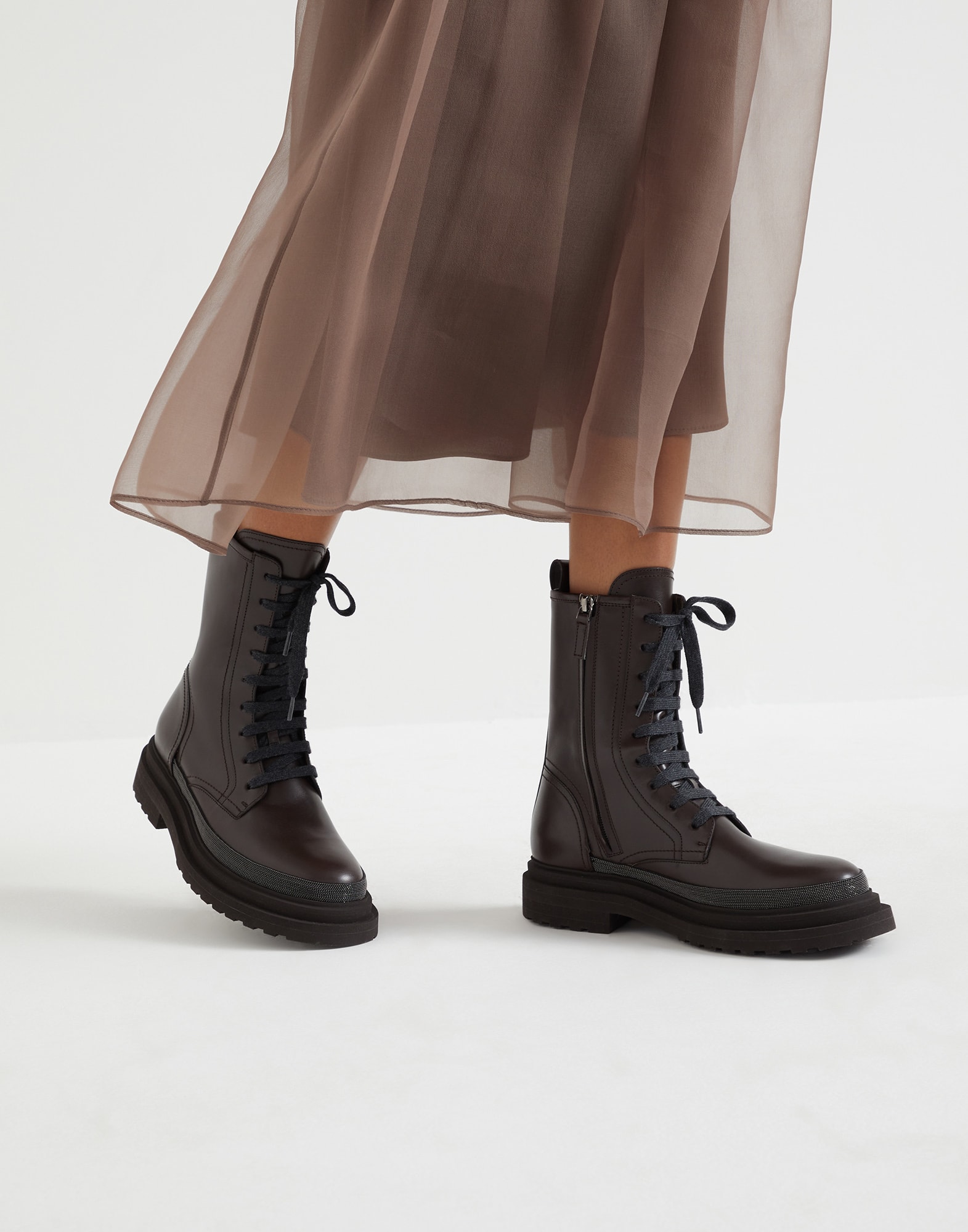Brunello Cucinelli Matte calfskin boots with precious contour Brown 39