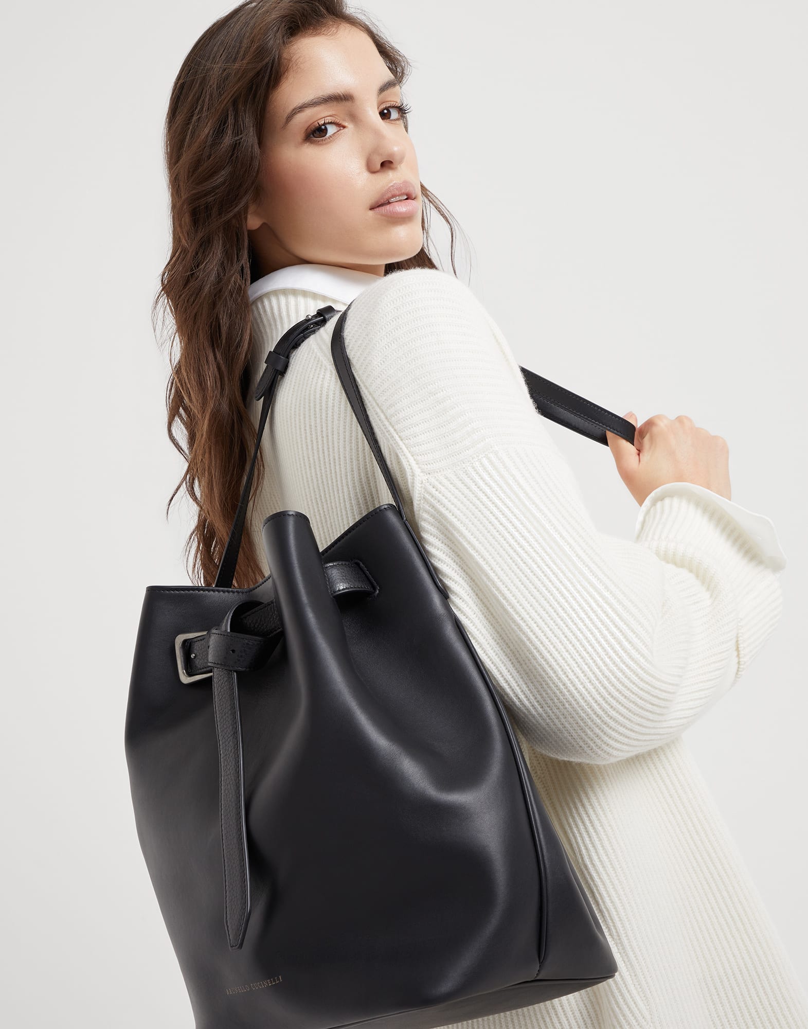 Large calfskin Sartorial Bucket bag 242MBHED2615C101 for Woman Brunello Cucinelli