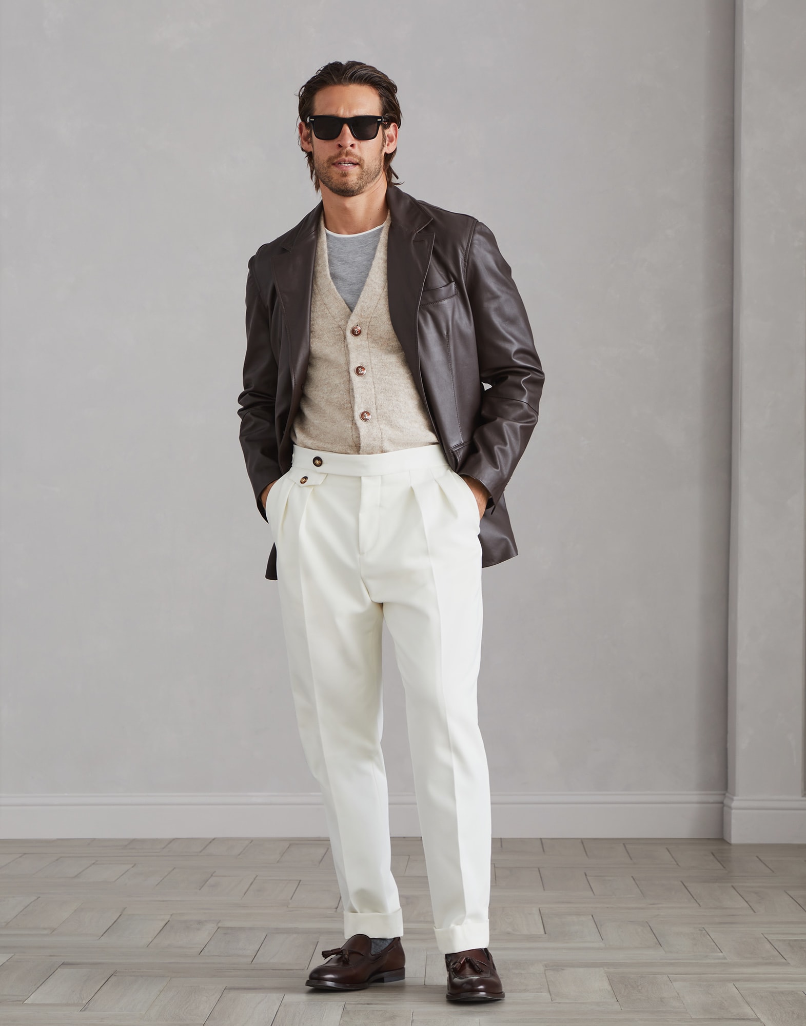Leather - Full look - View Full Screen