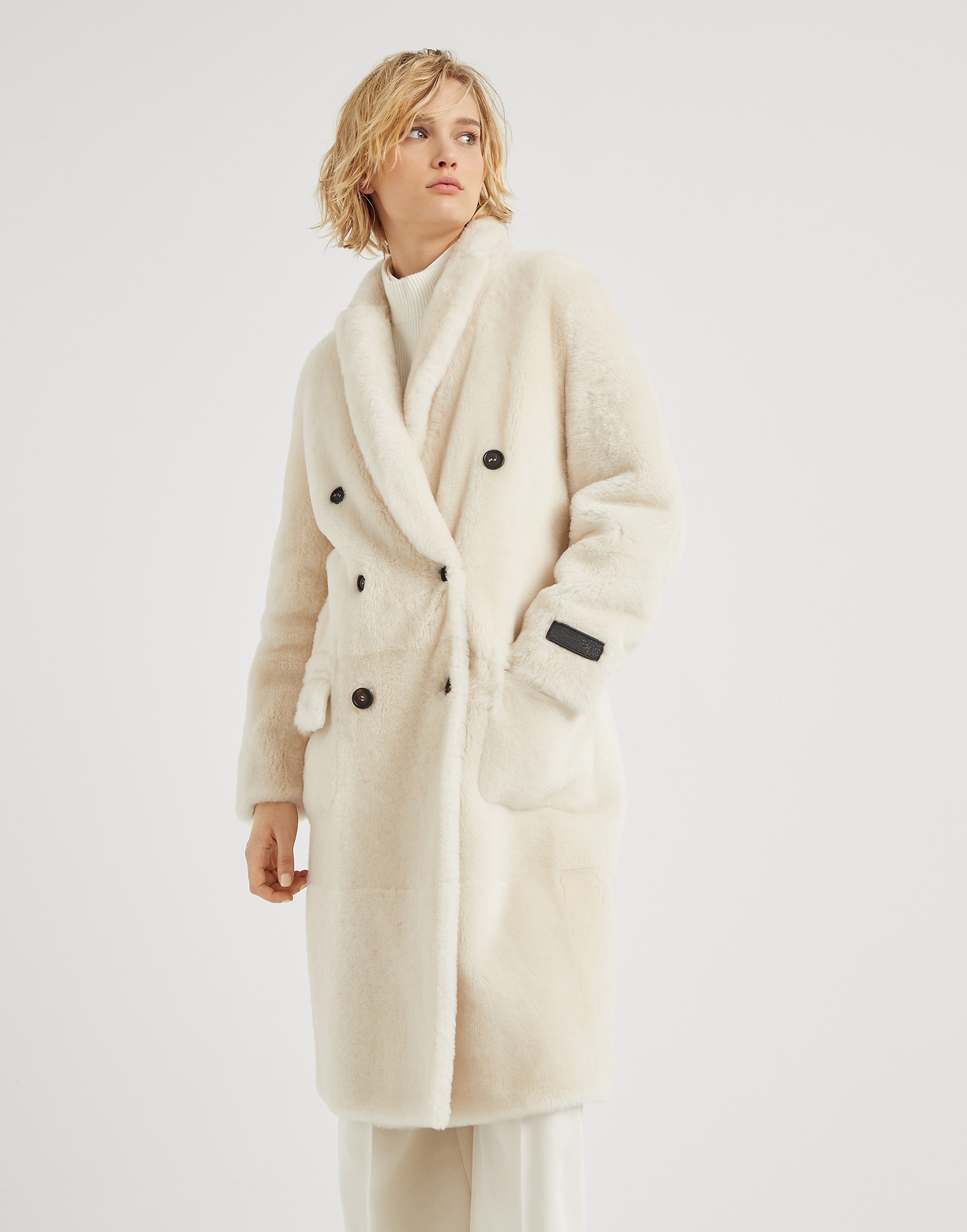 ブルネロクチネリ ダブルブレスト リバーシブル コート ブルネロクチネリ ダブルブレスト リバーシブル コート