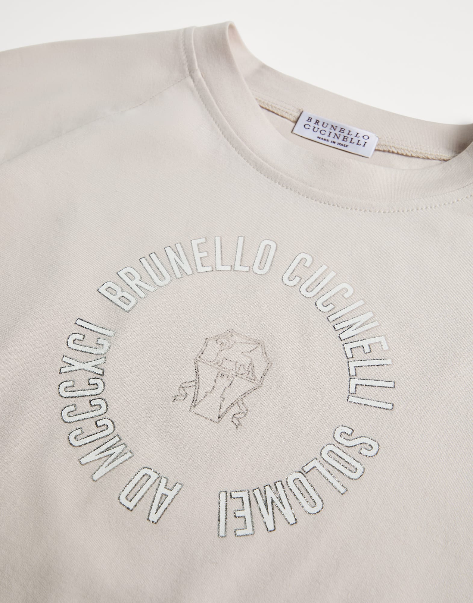 T-Shirt - Detail view - View Full Screen