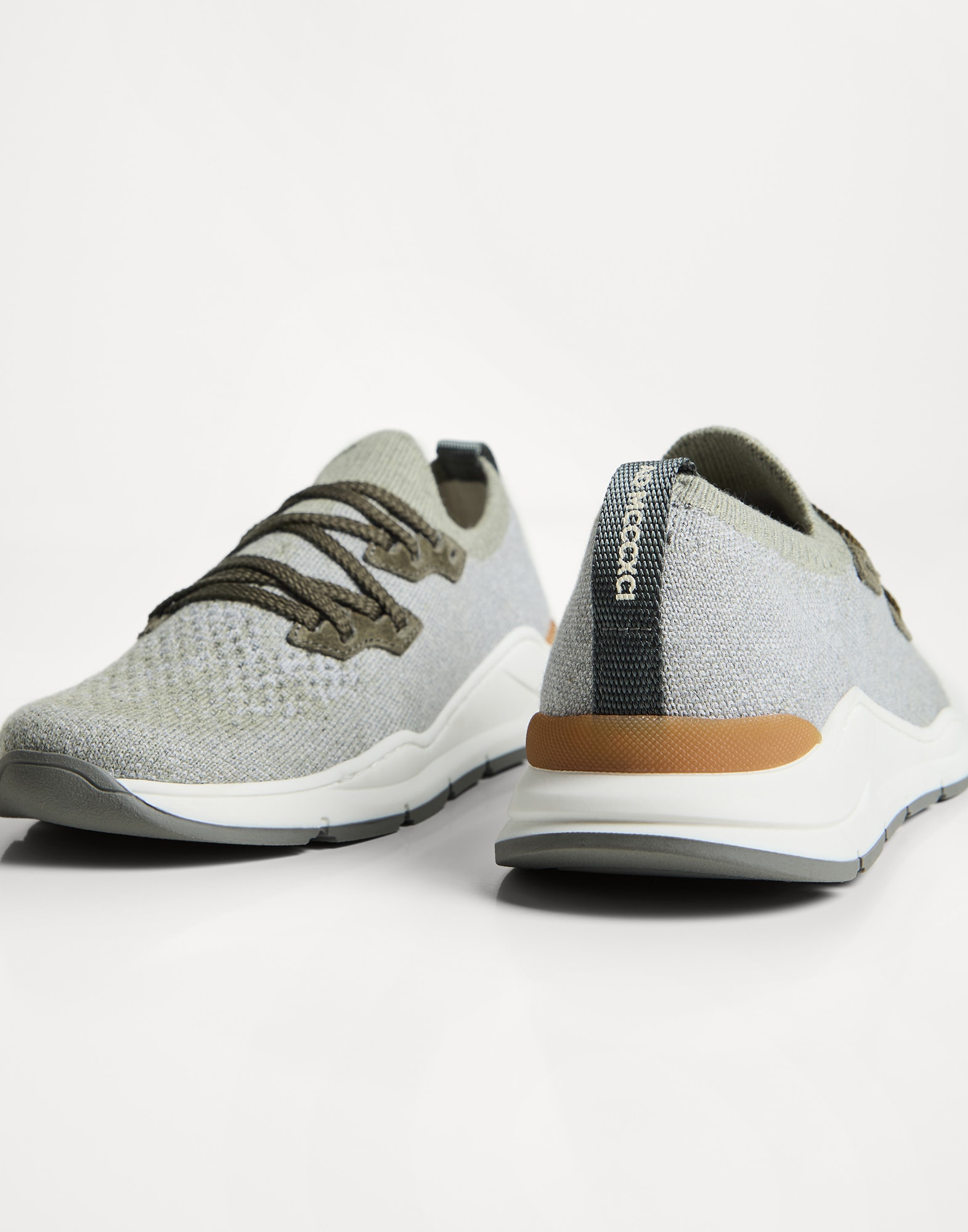ニット ランニングシューズ (242BKCSI0F148CW569) for ボーイズ | Brunello Cucinelli