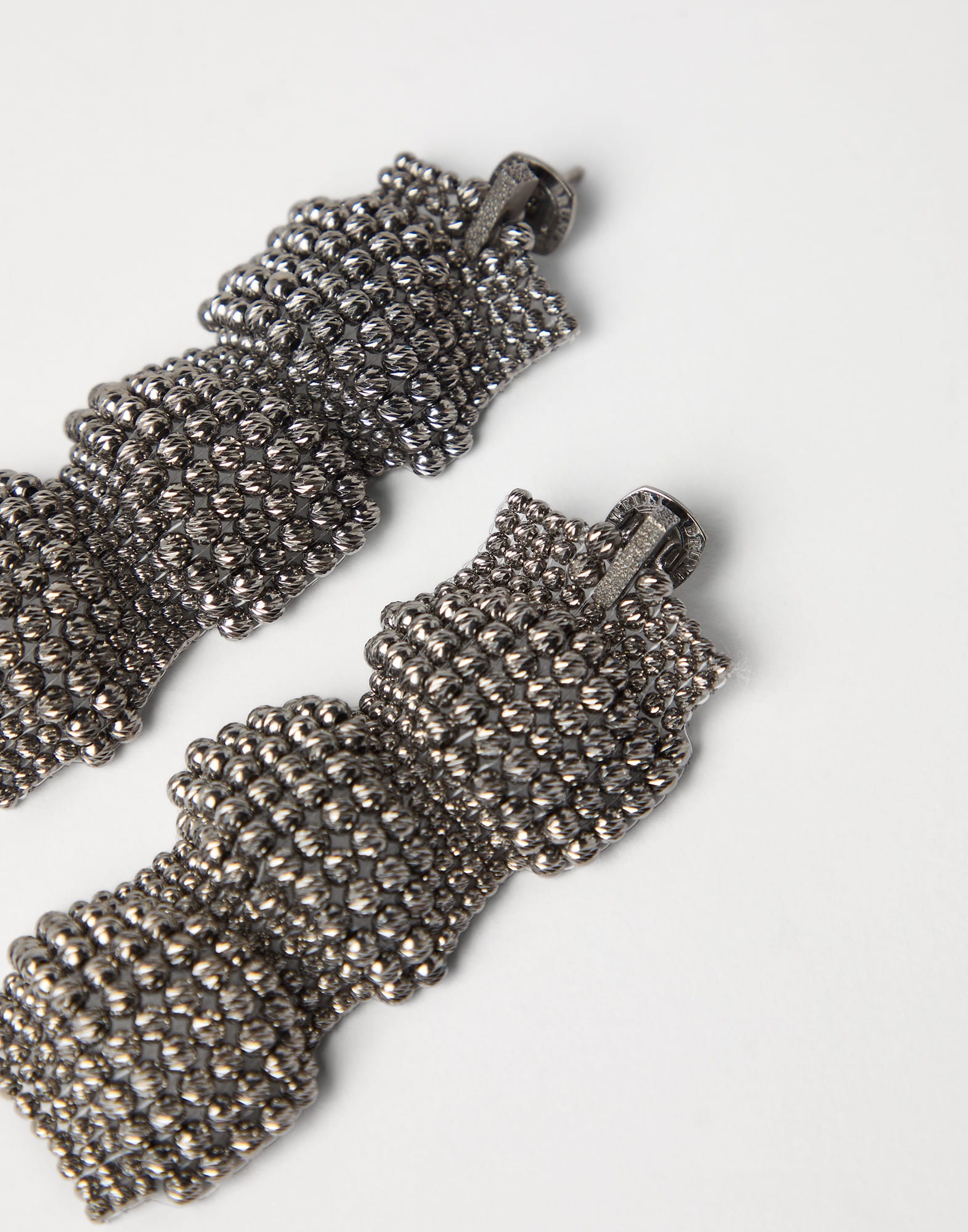 【関税＆送料込み】Brunello Cucinelli Sculptured Silver Ear Sculptured Earrings (242MORW9LA46C04601) for Woman