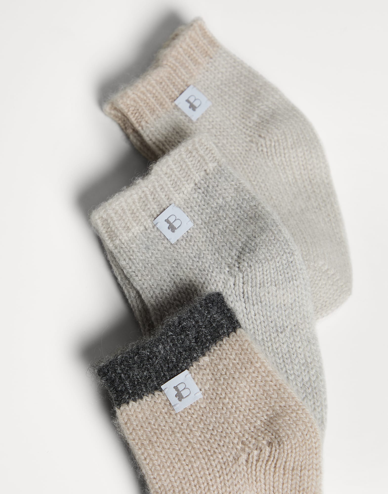 Cashmere knit socks