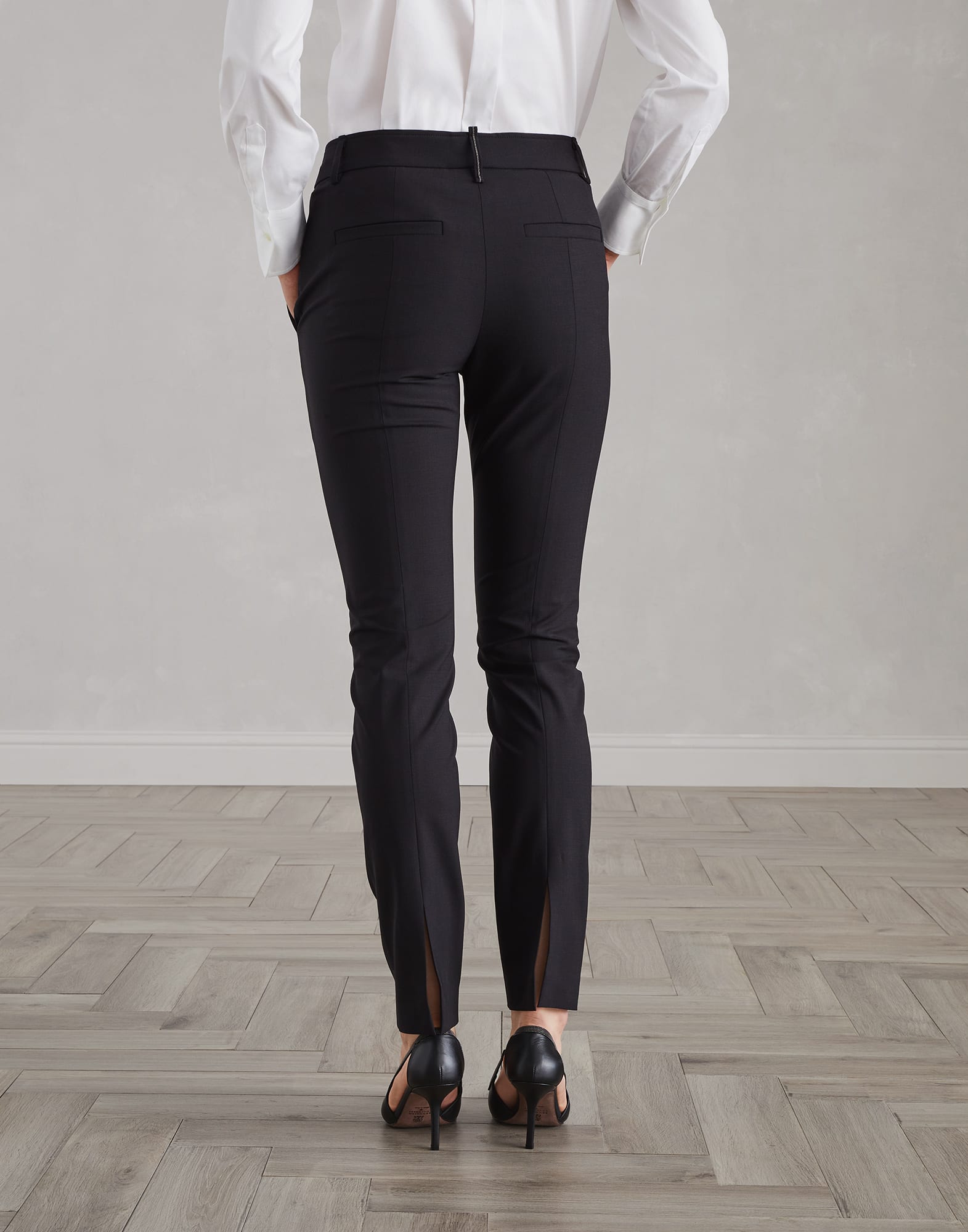 ボトムスその他 BRUNELLO CUCINELLI Stretch nappa leather cigarette trousers 242M0W07P8584-C101-R.jpeg?_i=AG