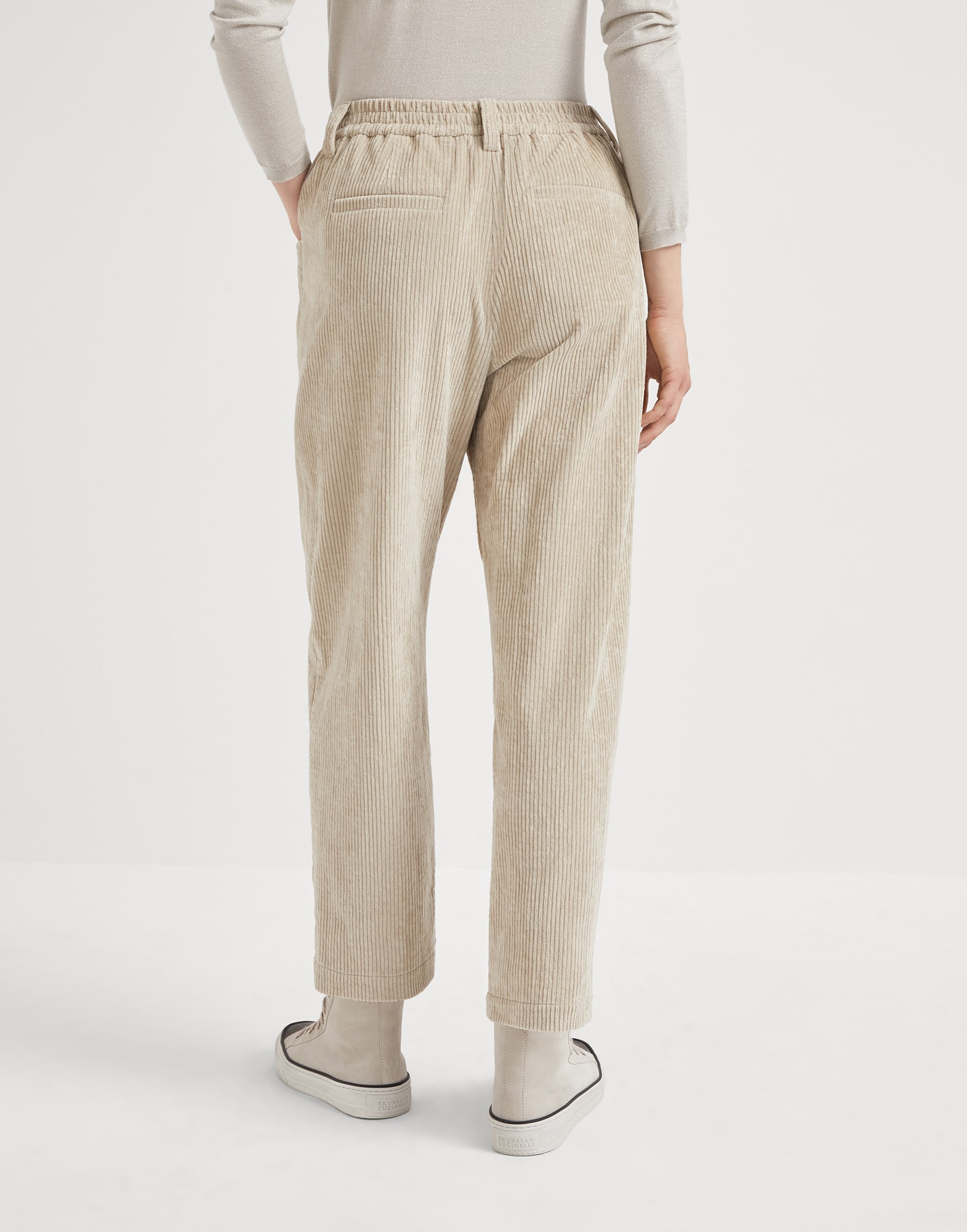 コーデュロイ バギートラウザーズ (242MD574P8773C961002) for レディース | Brunello Cucinelli