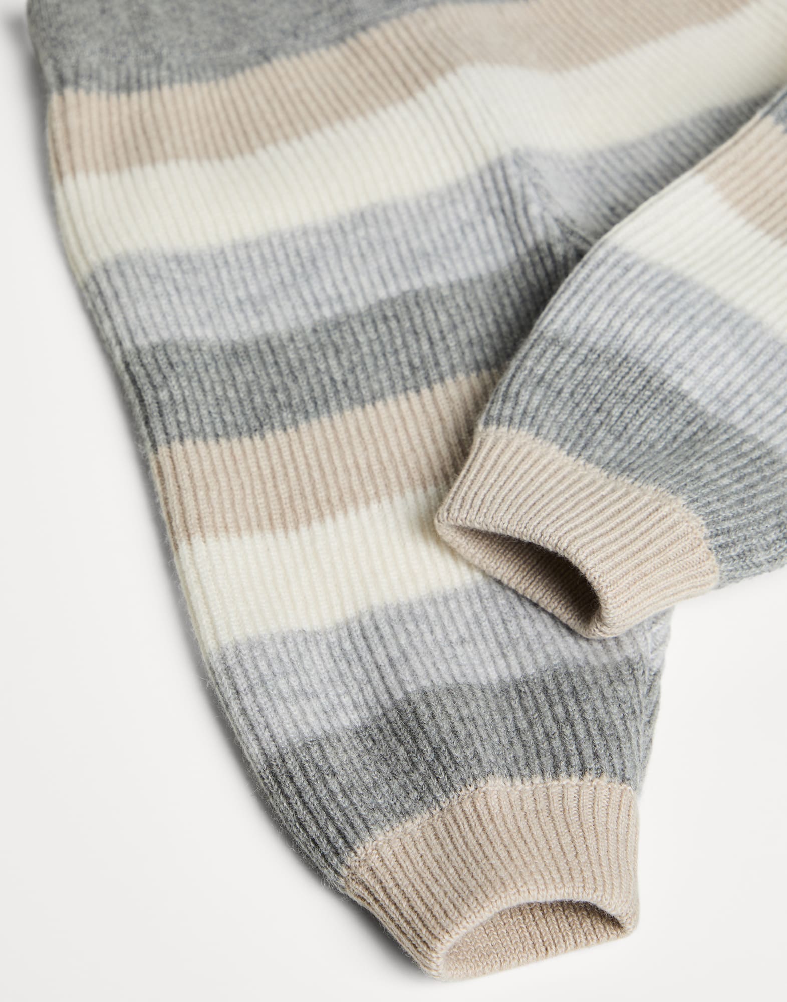 Sweatpant - Detail view - View Full Screen