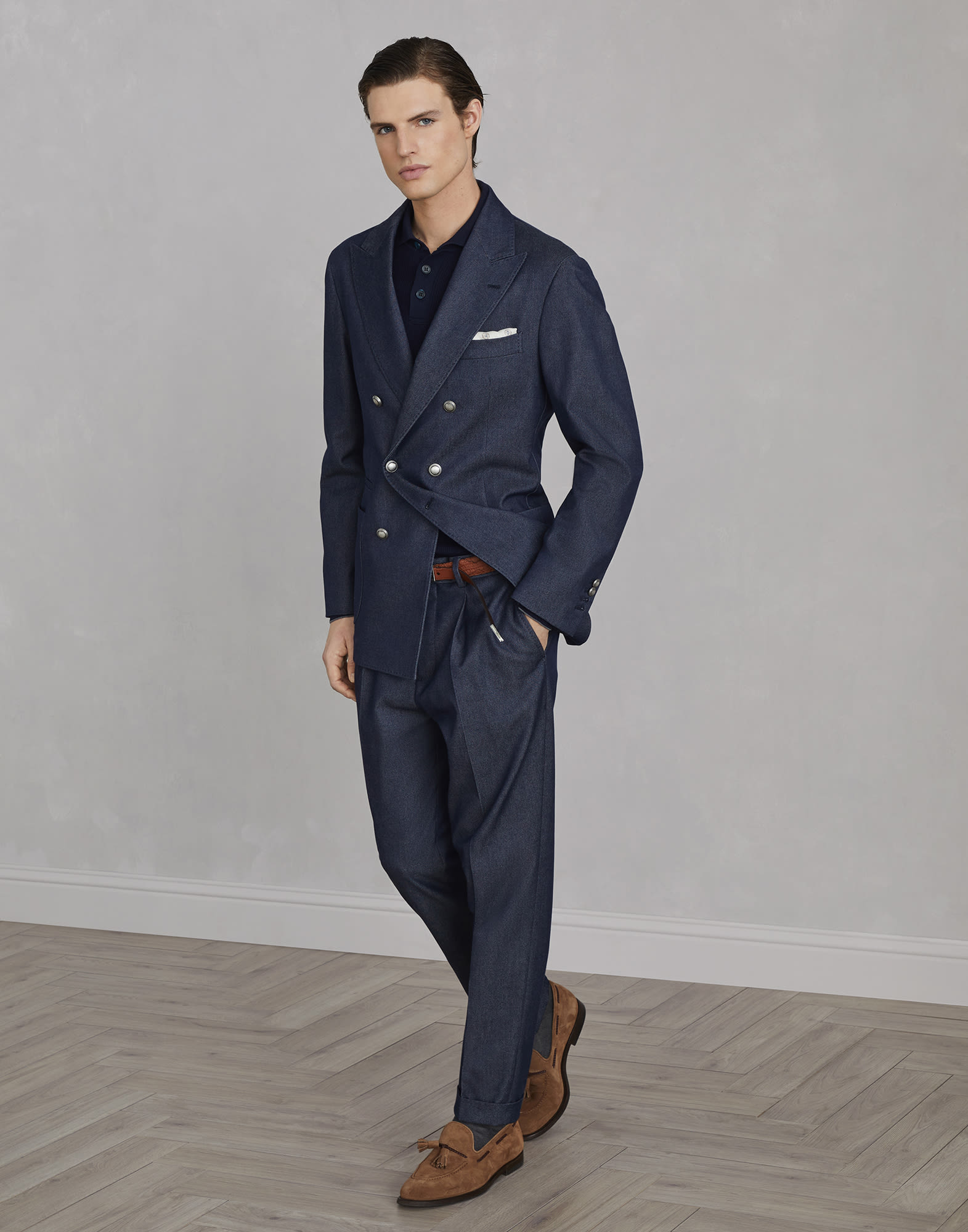 Leisure fit trousers with pleats (242ME262E1450C7186) for