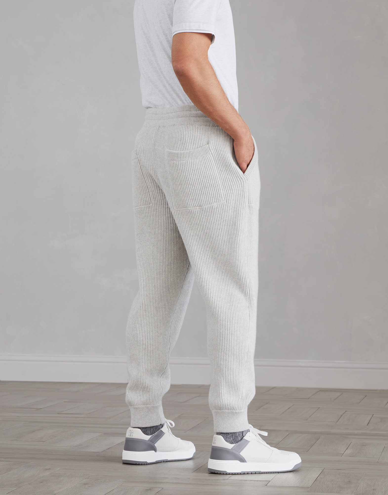 Knit joggers (242M22704849GCI807) for Man | Brunello Cucinelli Knit joggers (242M22704849GCI807) for Man | Brunello Cucinelli