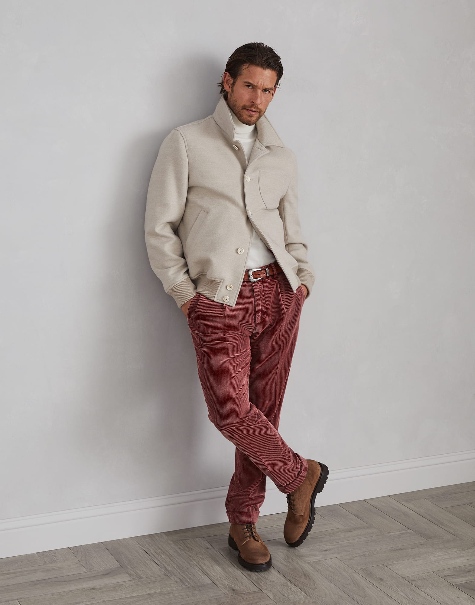 Brunello Cucinelli タイトフィット11連ストーン ハイネック Brunello Cucinelli タイトフィット11連ストーン ハイネック