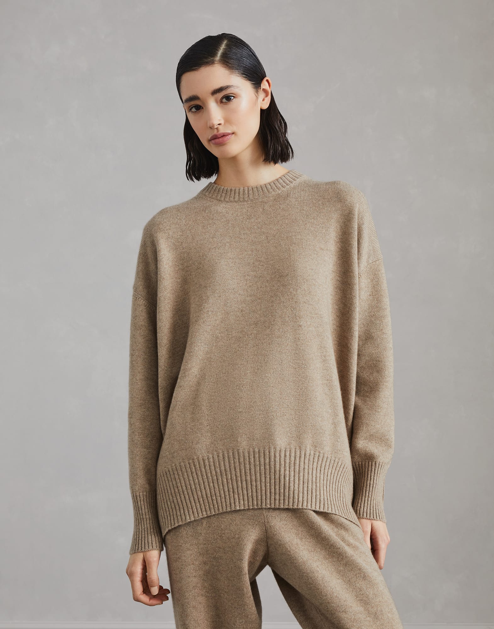 Cashmere sweater with monili