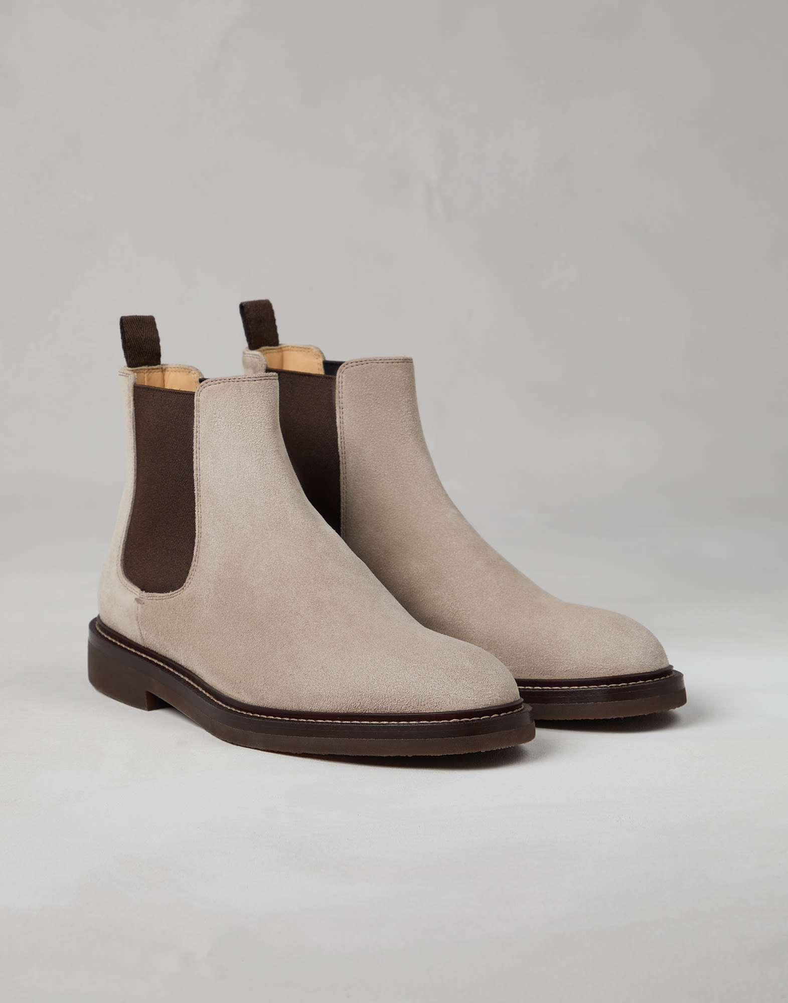 Suede Chelsea boots 242MZUPEAE818C6465 for Man Brunello Cucinelli