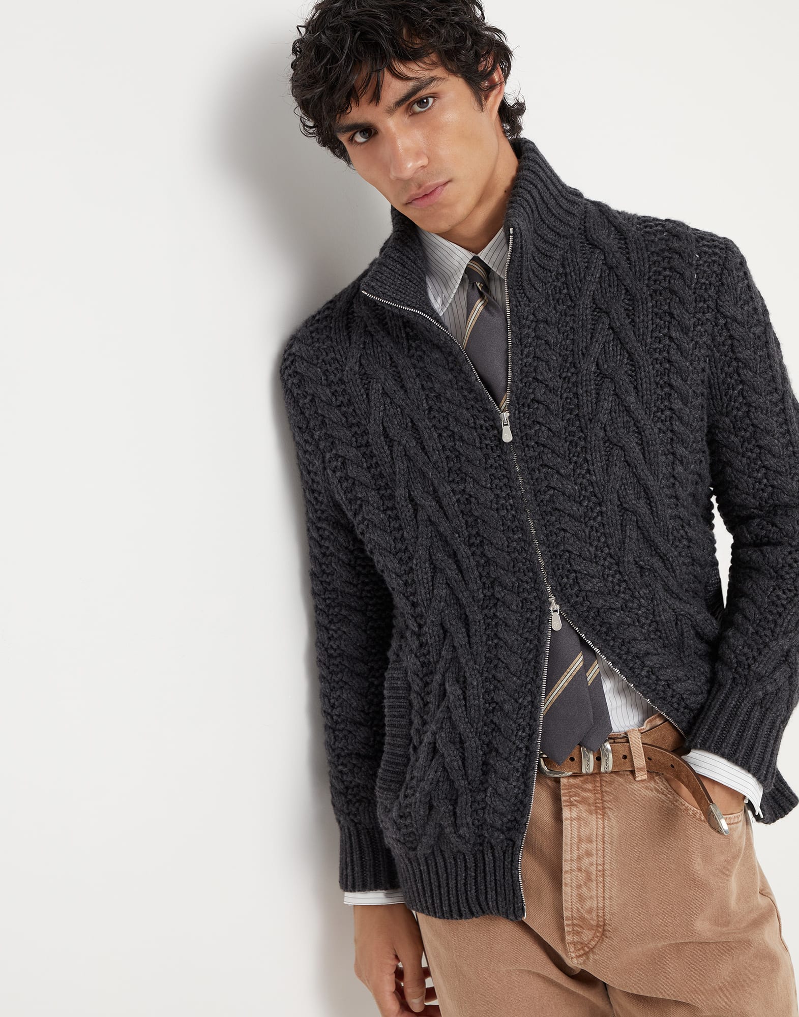 Turtleneck and cardigan online