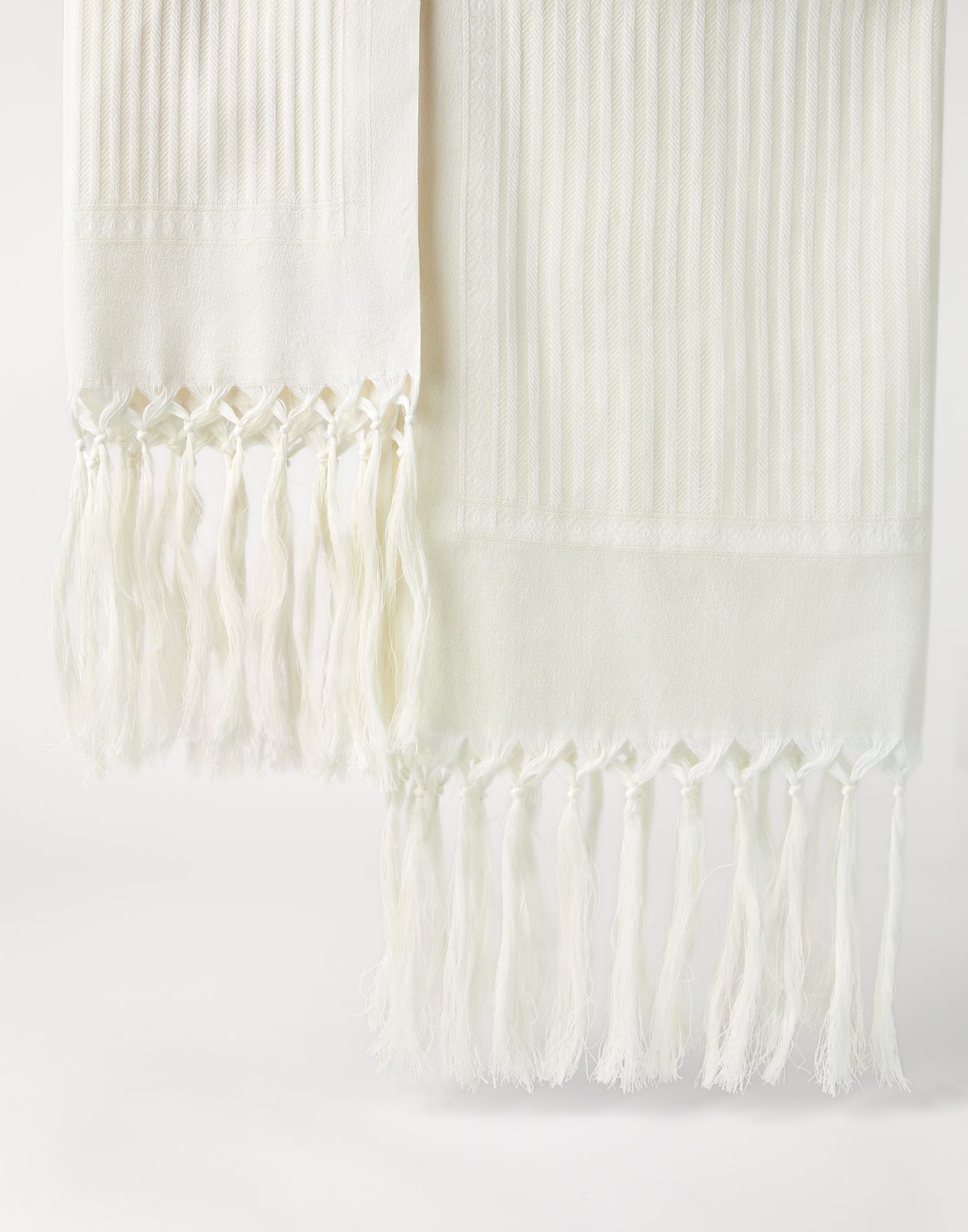 Pair of chevron towels 251MLTESXMP15CECRU01 for Lifestyle Brunello Cucinelli