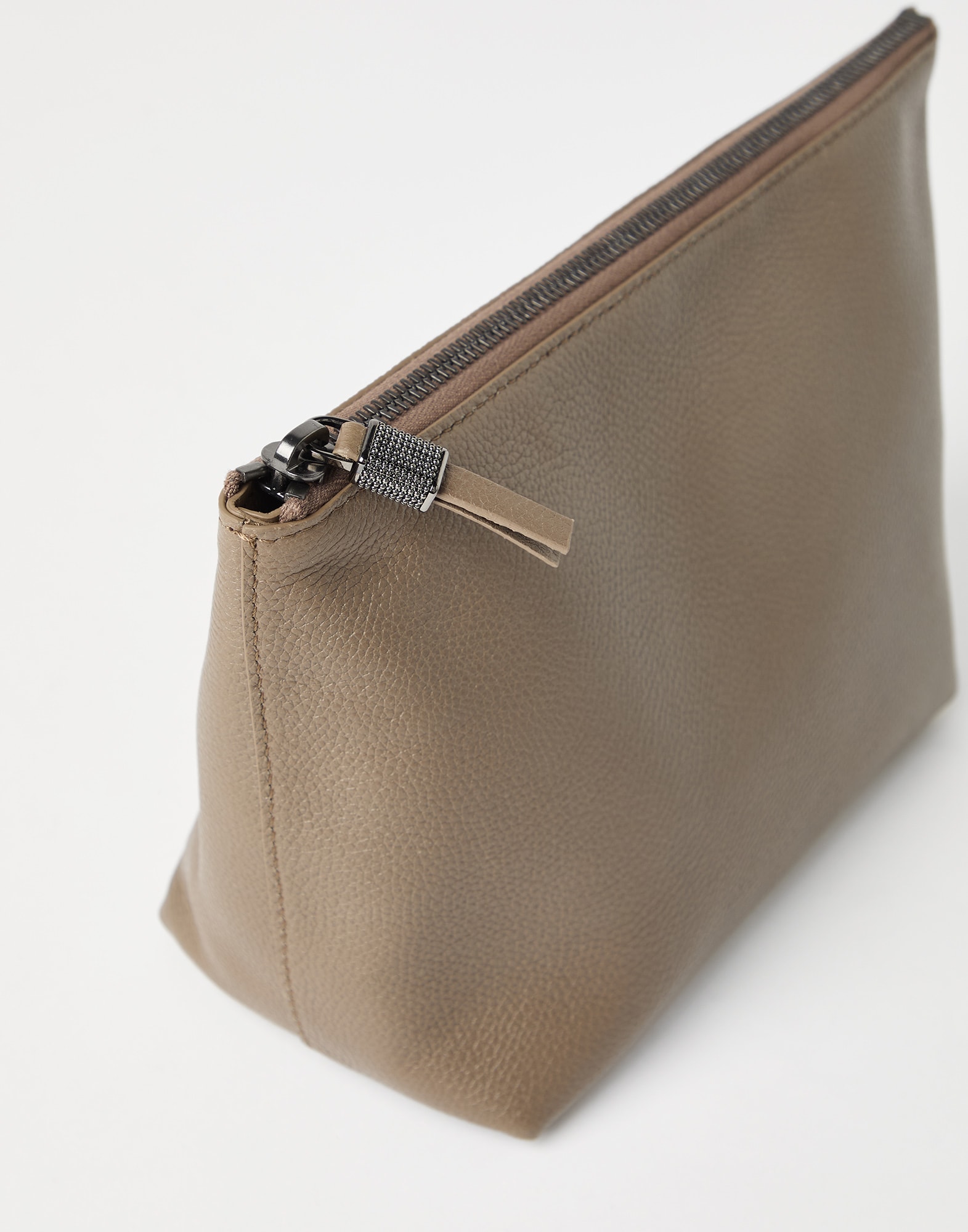 Leather clutch bag with monili for Woman in Light Grey Leather clutch bag with monili for Woman in Light Grey