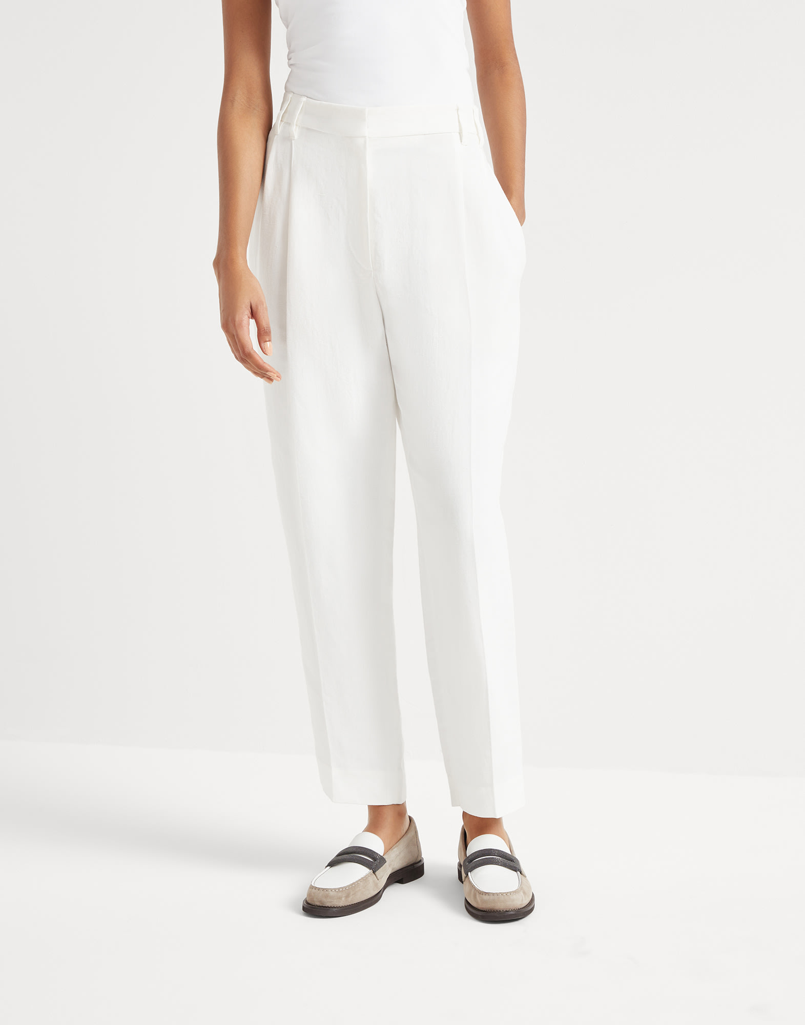 パンツ BRUNELLO CUCINELLI Slouchy trousers in viscose and linen Flu Slouchy trousers for Woman in Desert | Brunello Cucinelli
