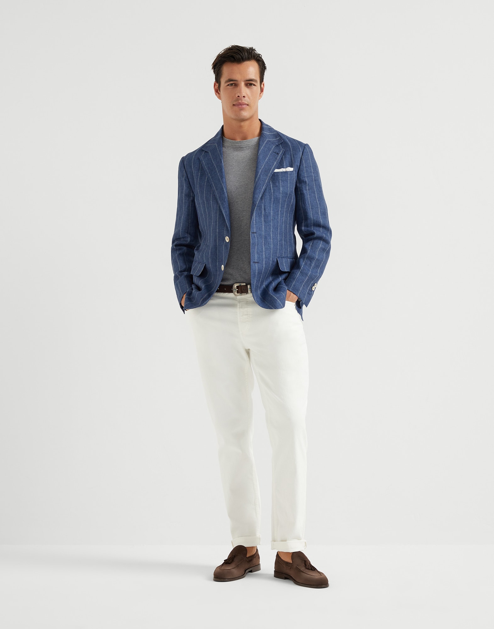 Single Breasted Blazer - Full look - View Full Screen