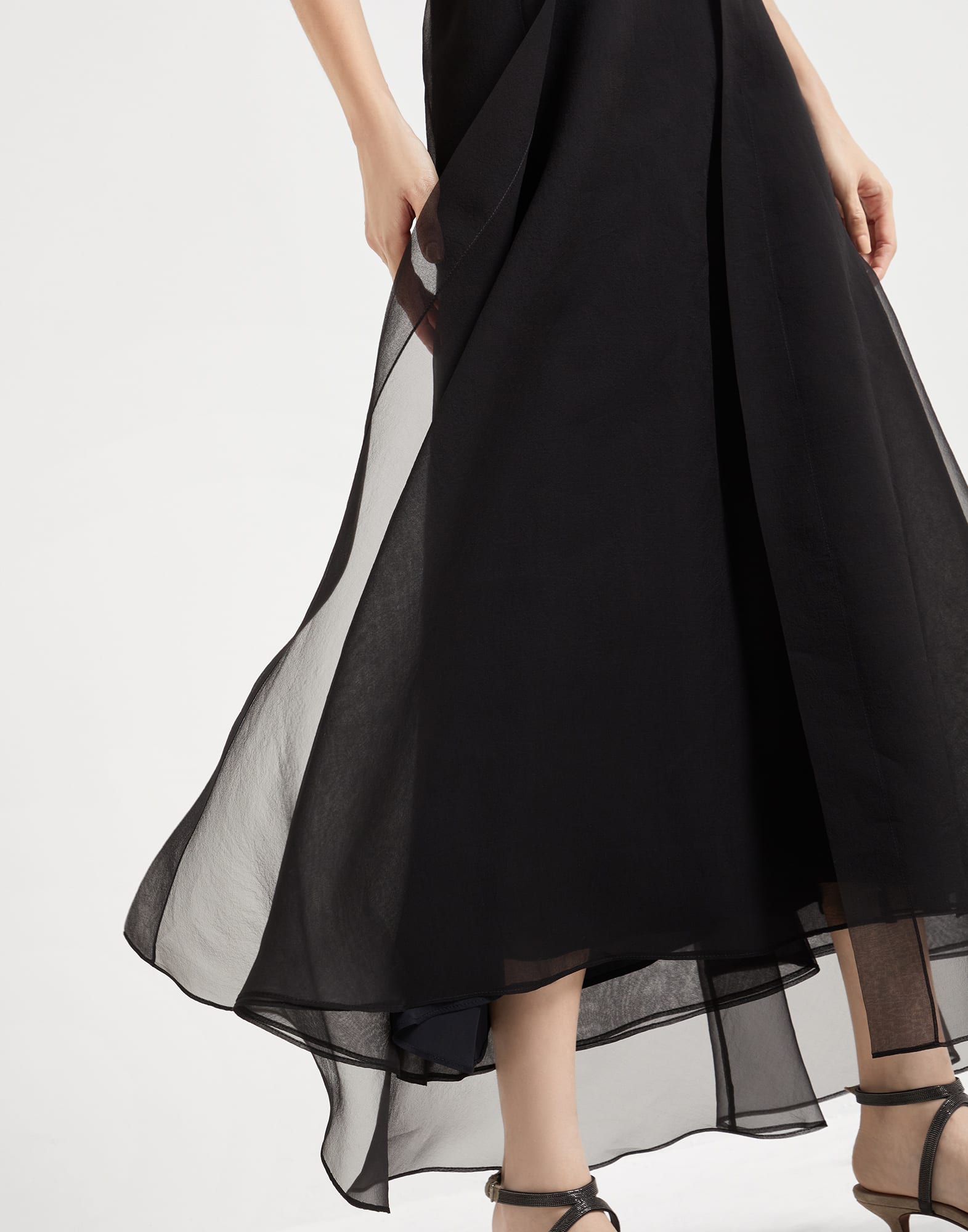 スカート BRUNELLO CUCINELLI 'Paneled Circle' skirt (MF940G3810 C101) Paneled Circle skirt for Woman in Black | Brunello Cucinelli
