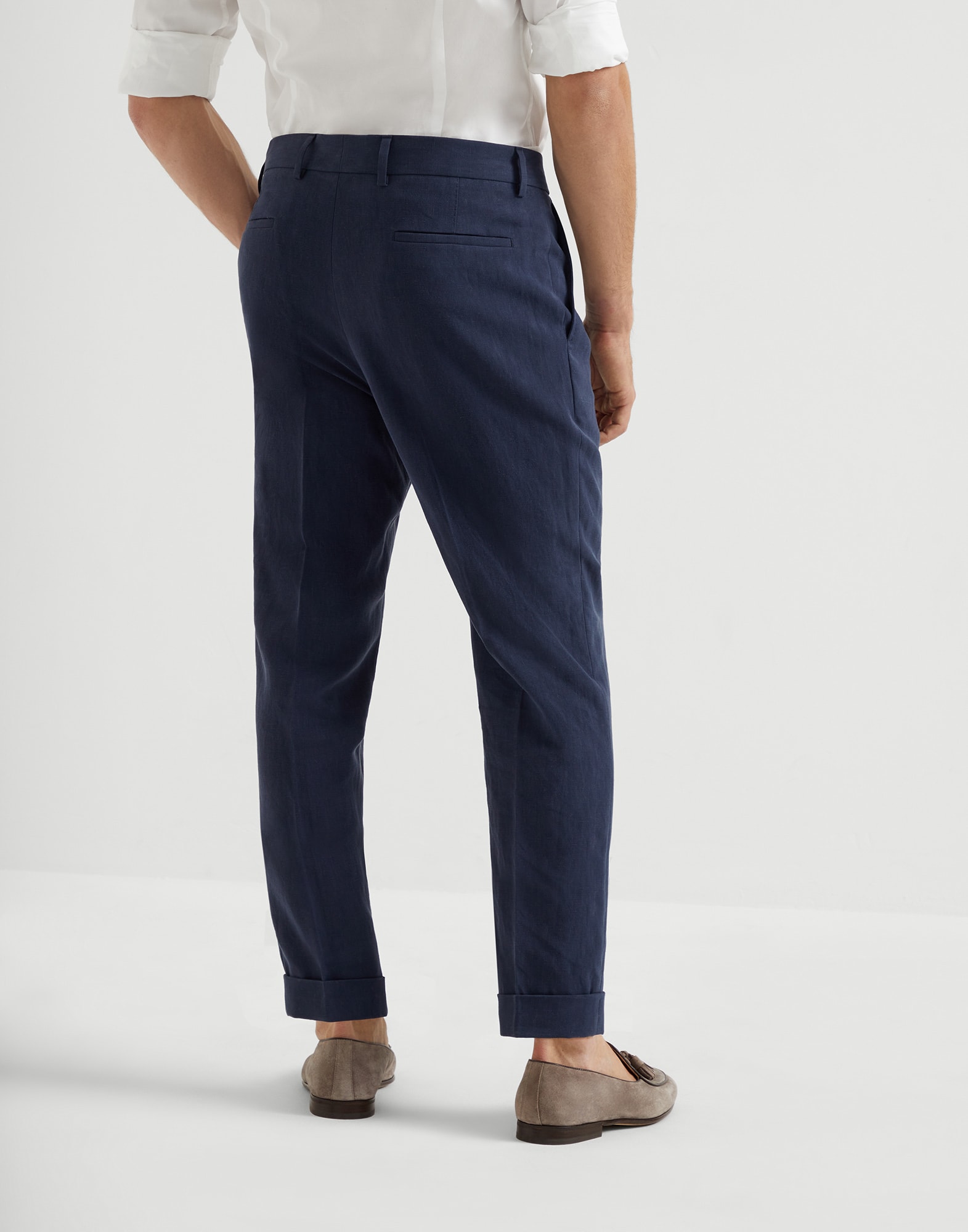 Linen trousers for Man in Light Pink | Brunello Cucinelli Linen trousers for Man in Light Pink | Brunello Cucinelli