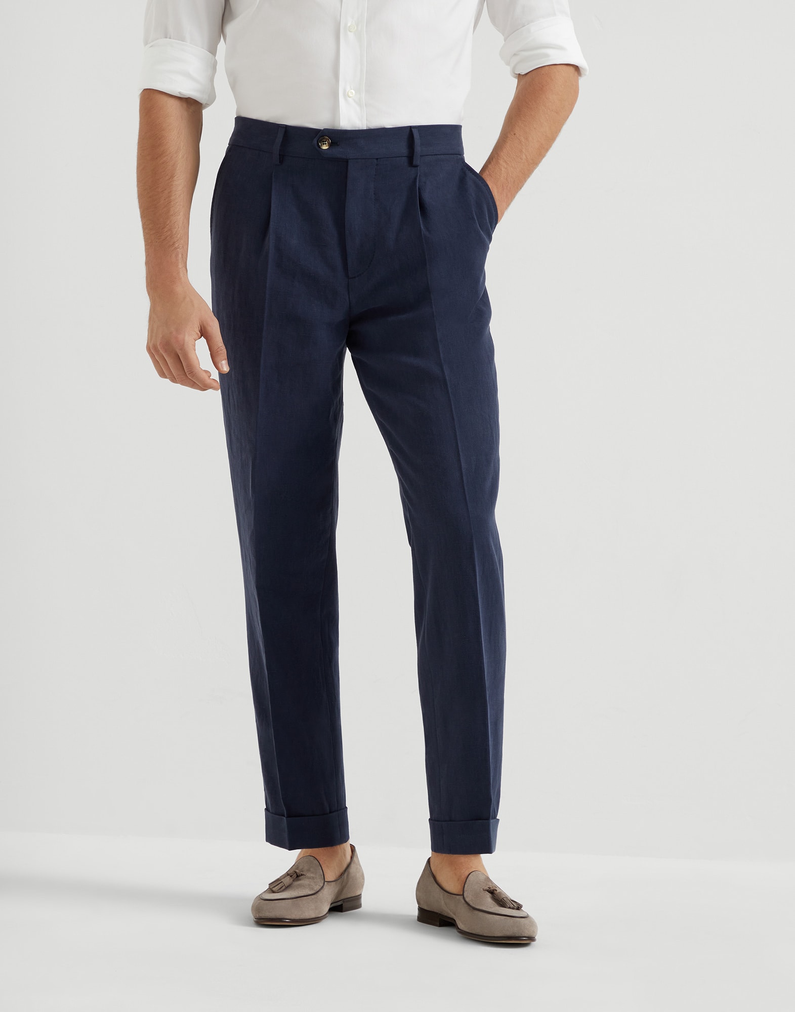 ブルネロクチネリリネンスラックスパンツボトムネイビー46 ブルネロクチネリリネンスラックスパンツボトムネイビー46