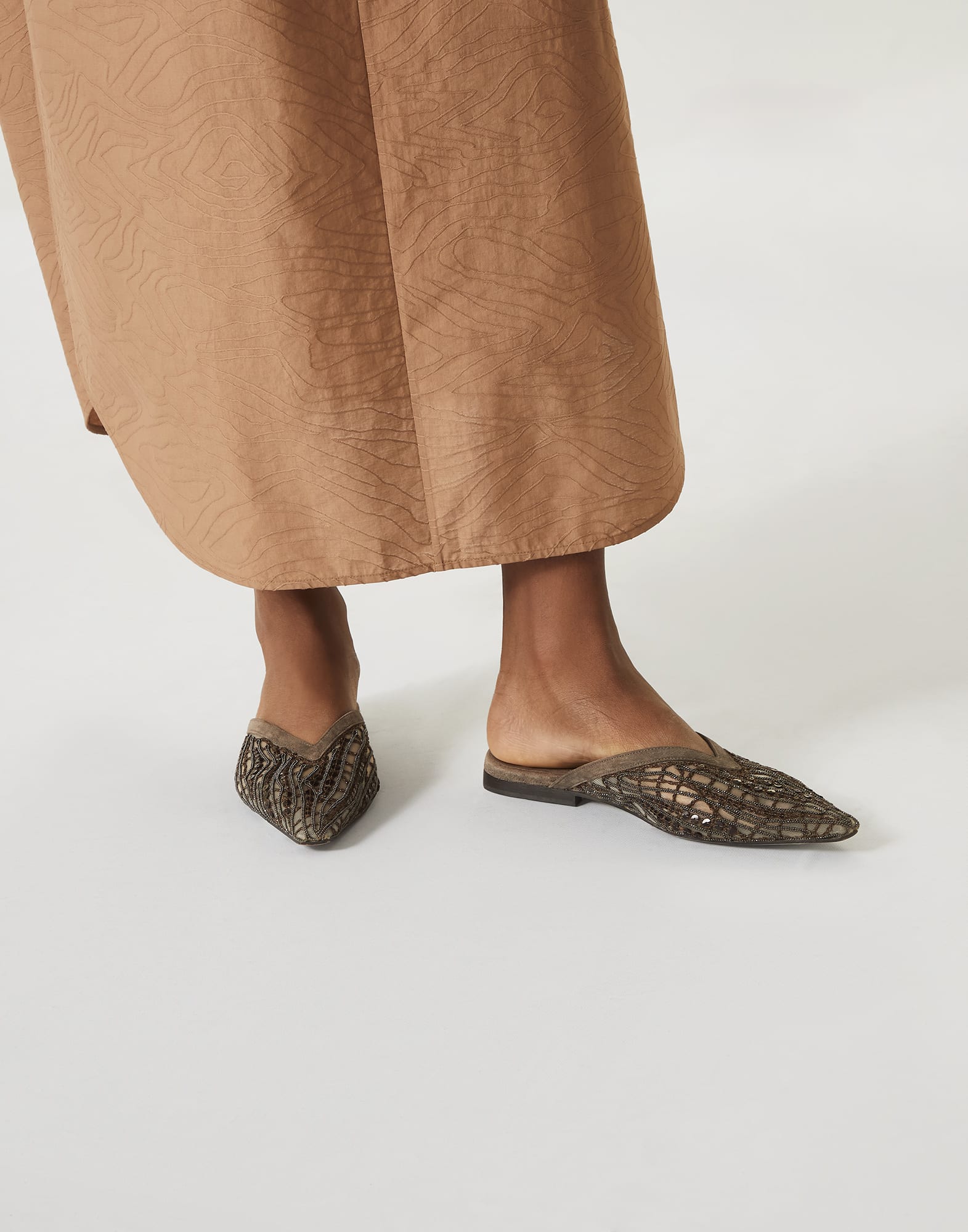 Abstract Embroidery flats for Woman in Chocolate | Brunello Abstract Embroidery flats for Woman in Chocolate | Brunello