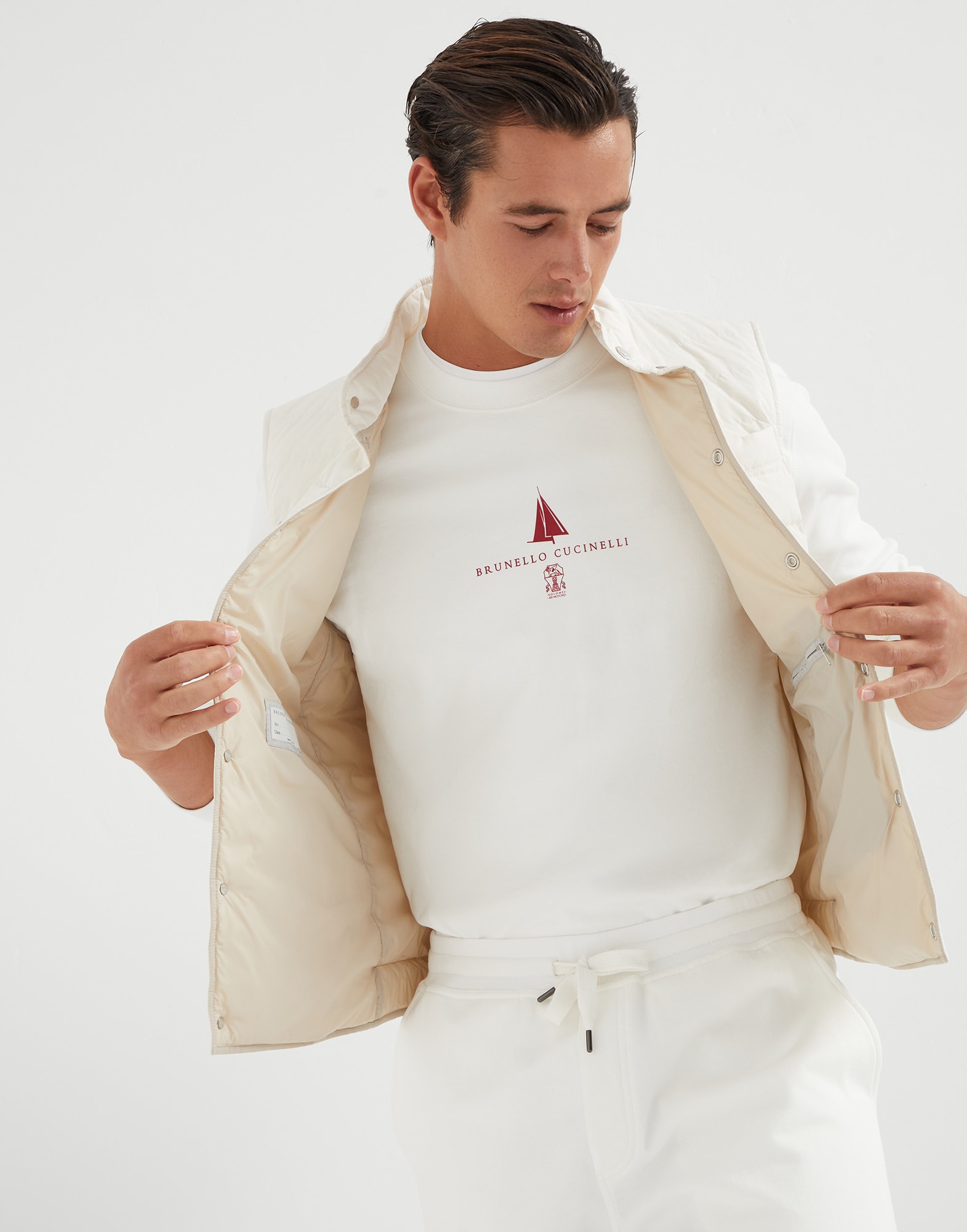 Down Vest - Editorial view - View Full Screen